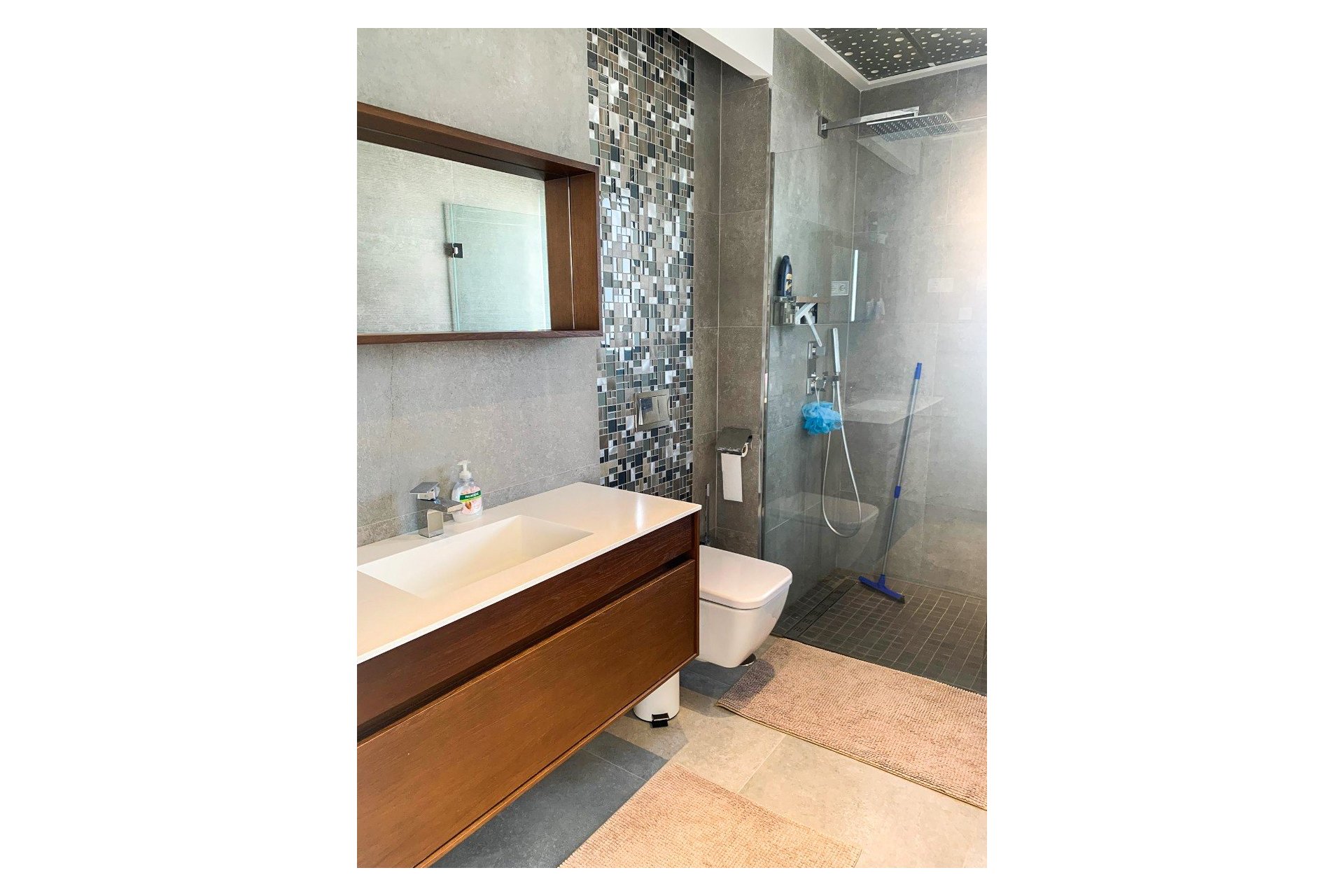 Resale - Villa / Semi detached - Alicante - Campoamor