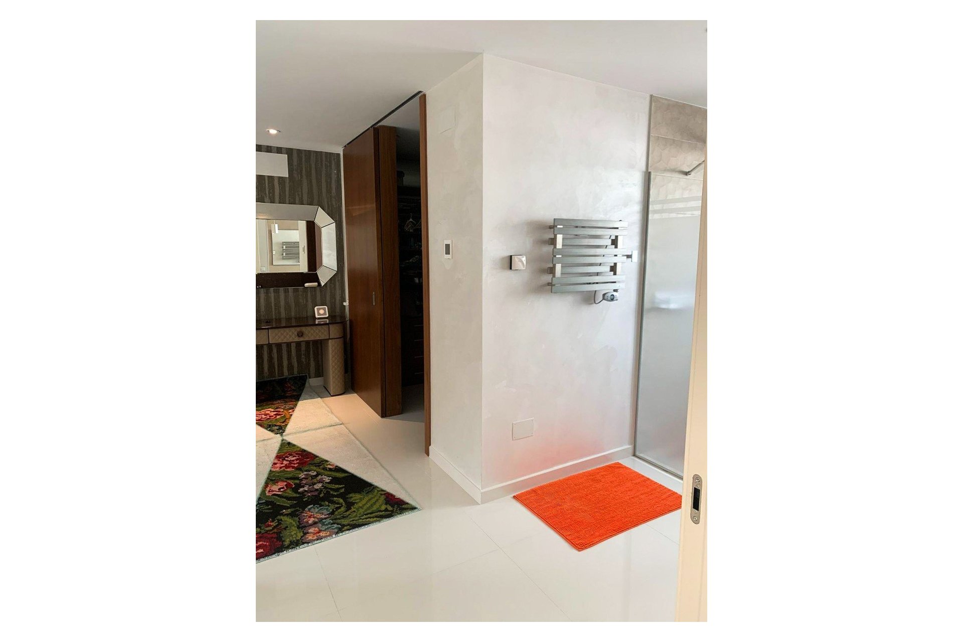 Resale - Villa / Semi detached - Alicante - Campoamor