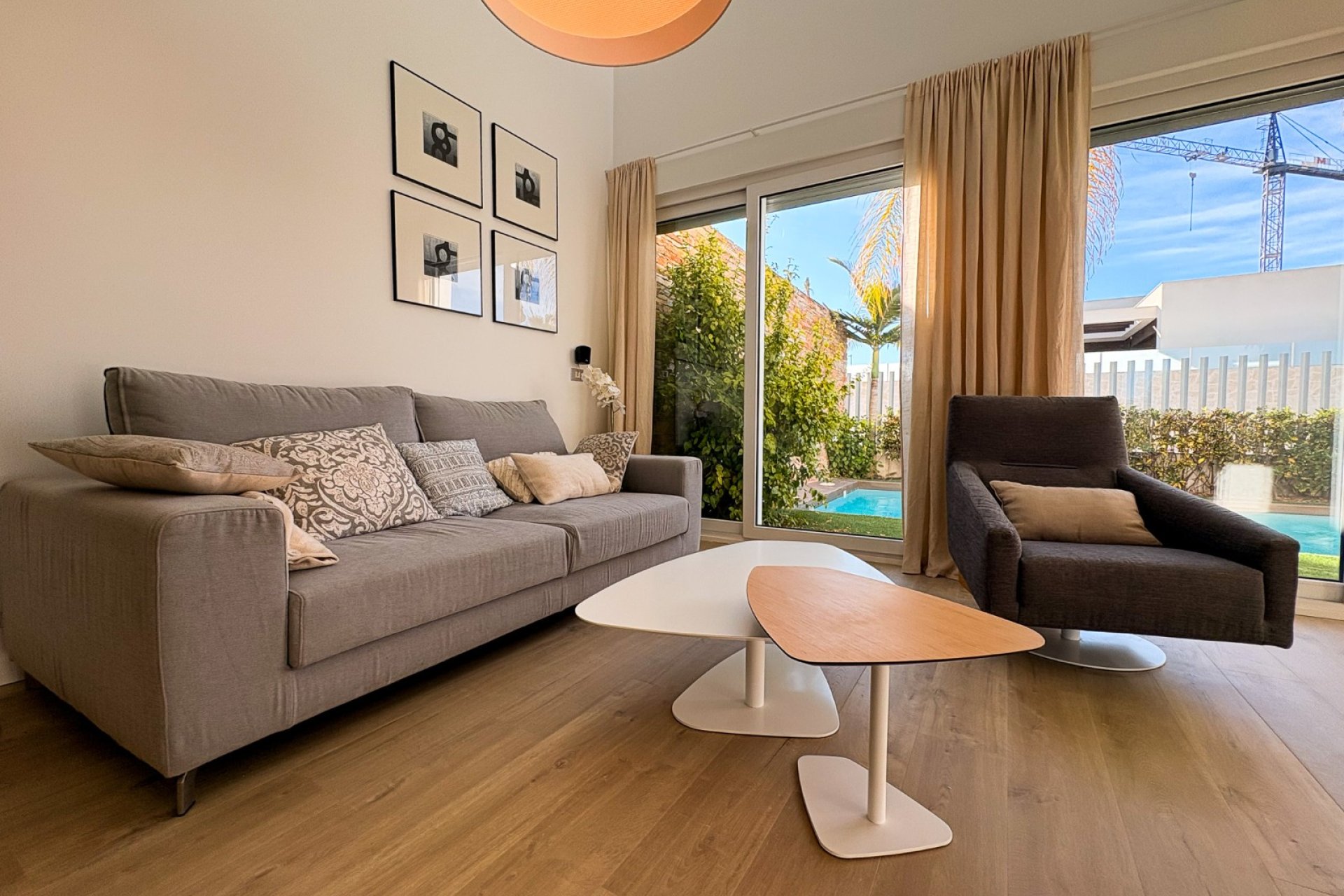 Resale - Villa / Semi detached - Ciudad Quesada