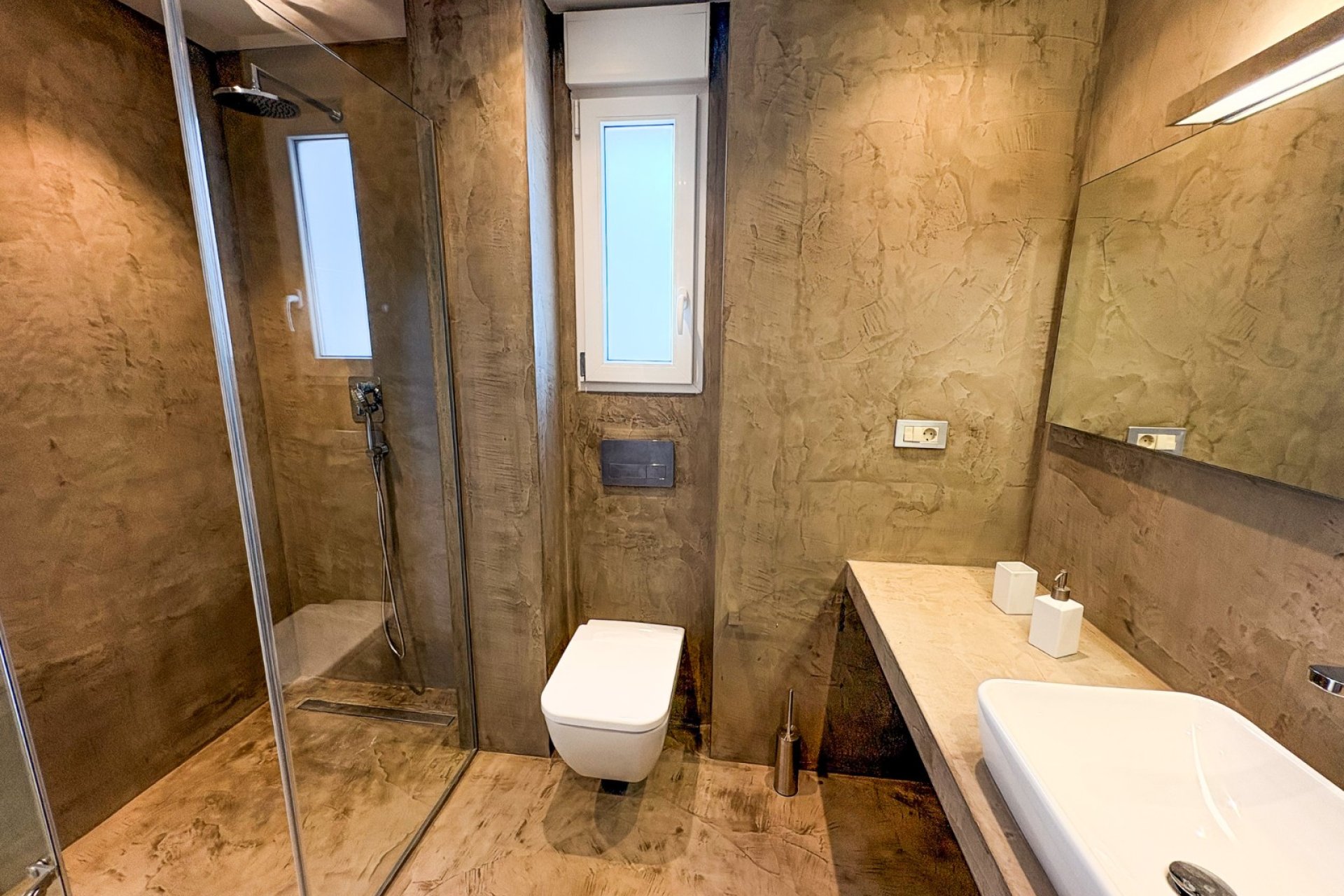 Resale - Villa / Semi detached - Ciudad Quesada