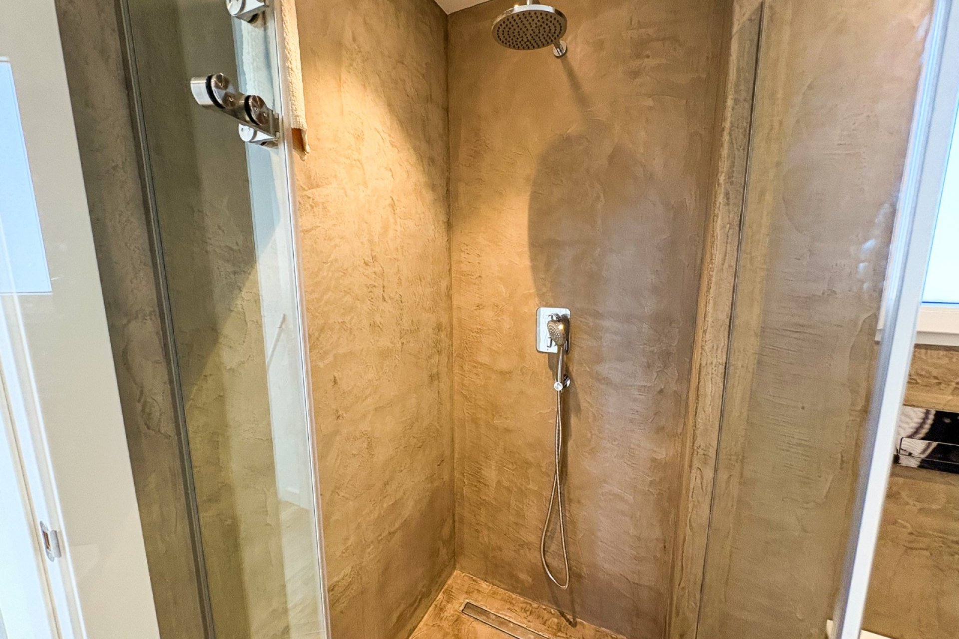 Resale - Villa / Semi detached - Ciudad Quesada