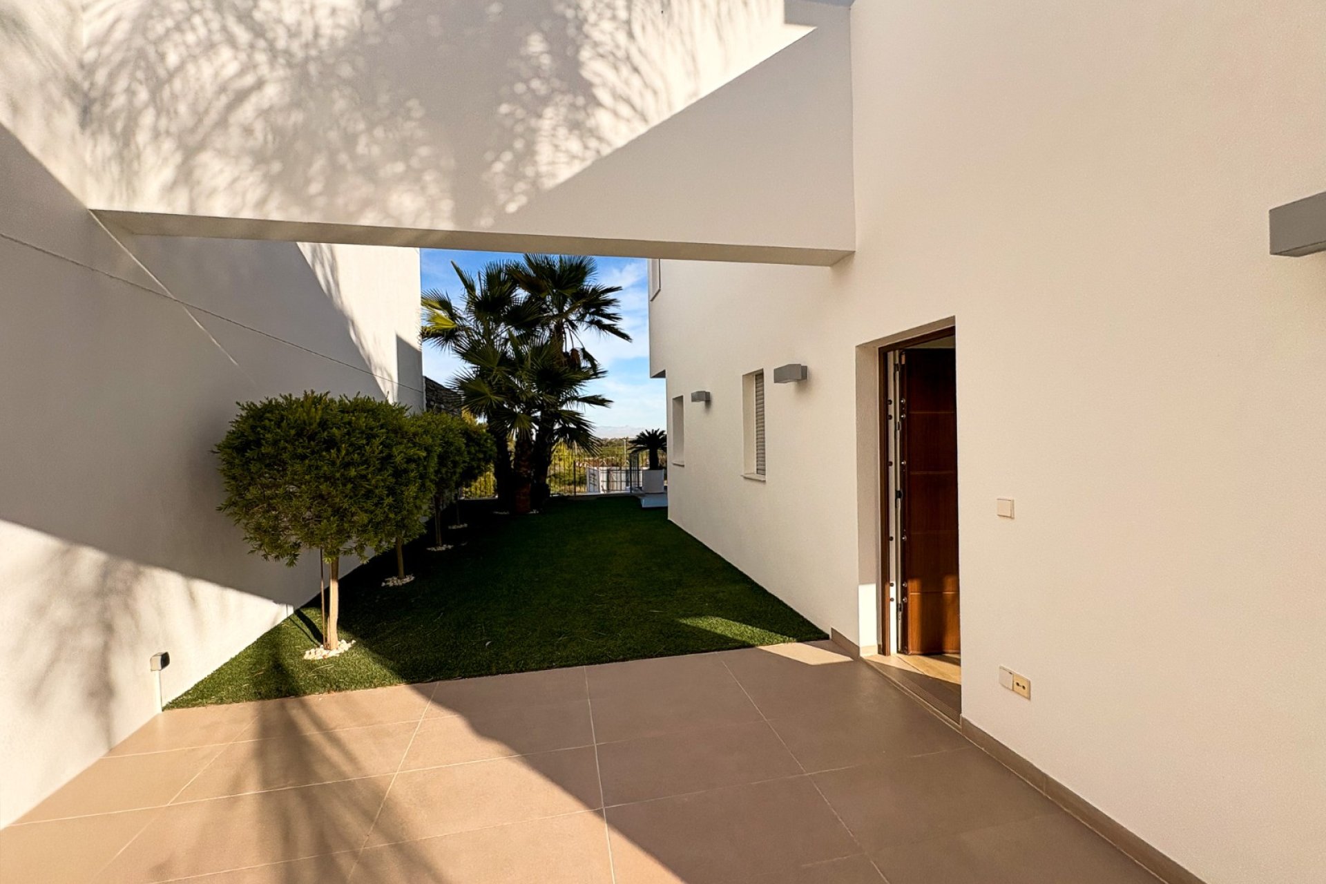 Resale - Villa / Semi detached - Ciudad Quesada