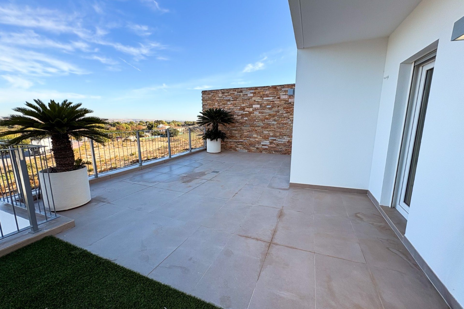 Resale - Villa / Semi detached - Ciudad Quesada