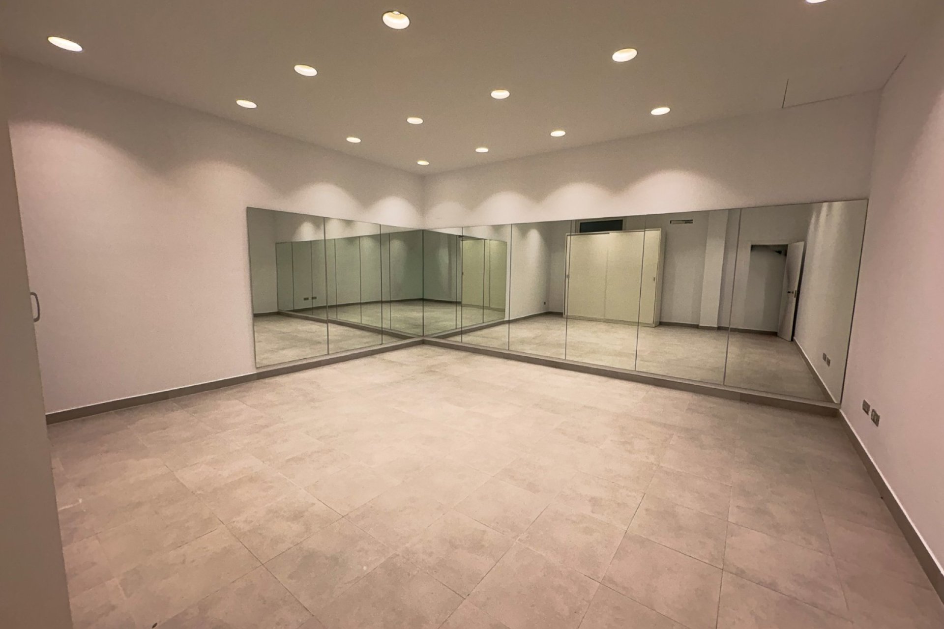 Resale - Villa / Semi detached - Ciudad Quesada