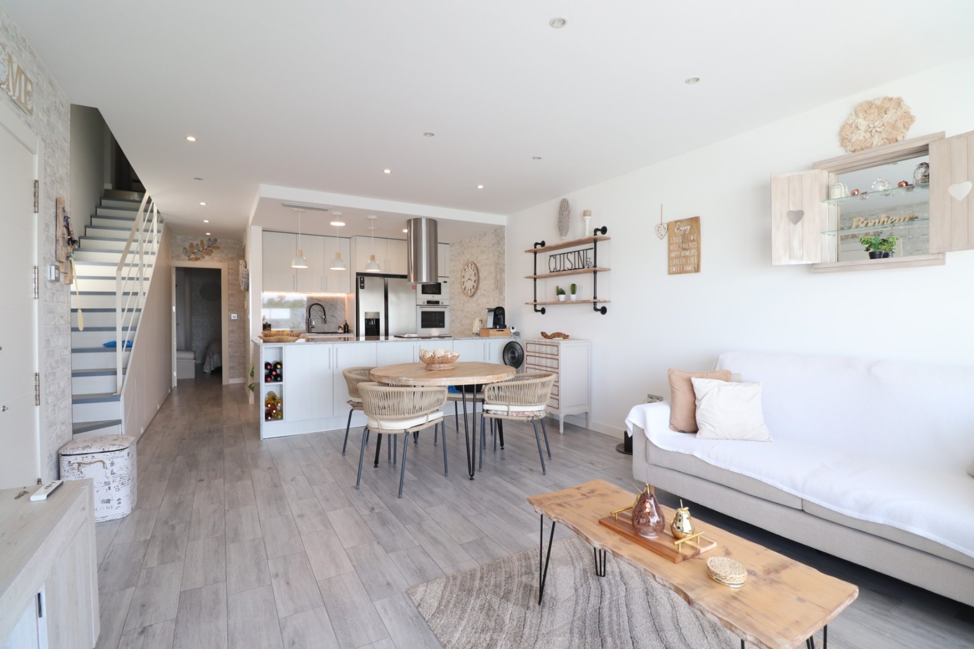 Resale - Villa / Semi detached - Daya Vieja - Daya Vieja - Town