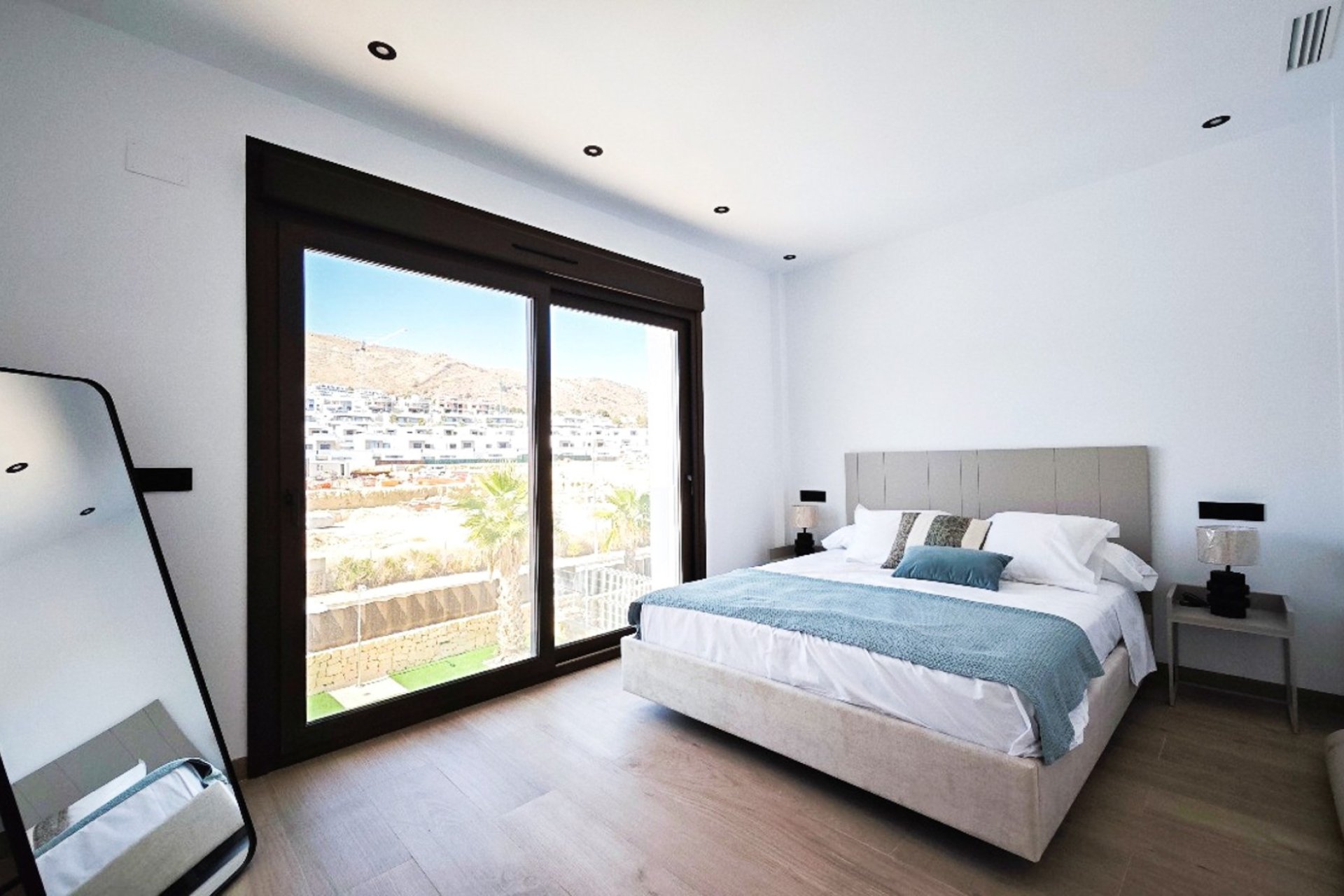 Resale - Villa / Semi detached - Finestrat - Balcón De Finestrat