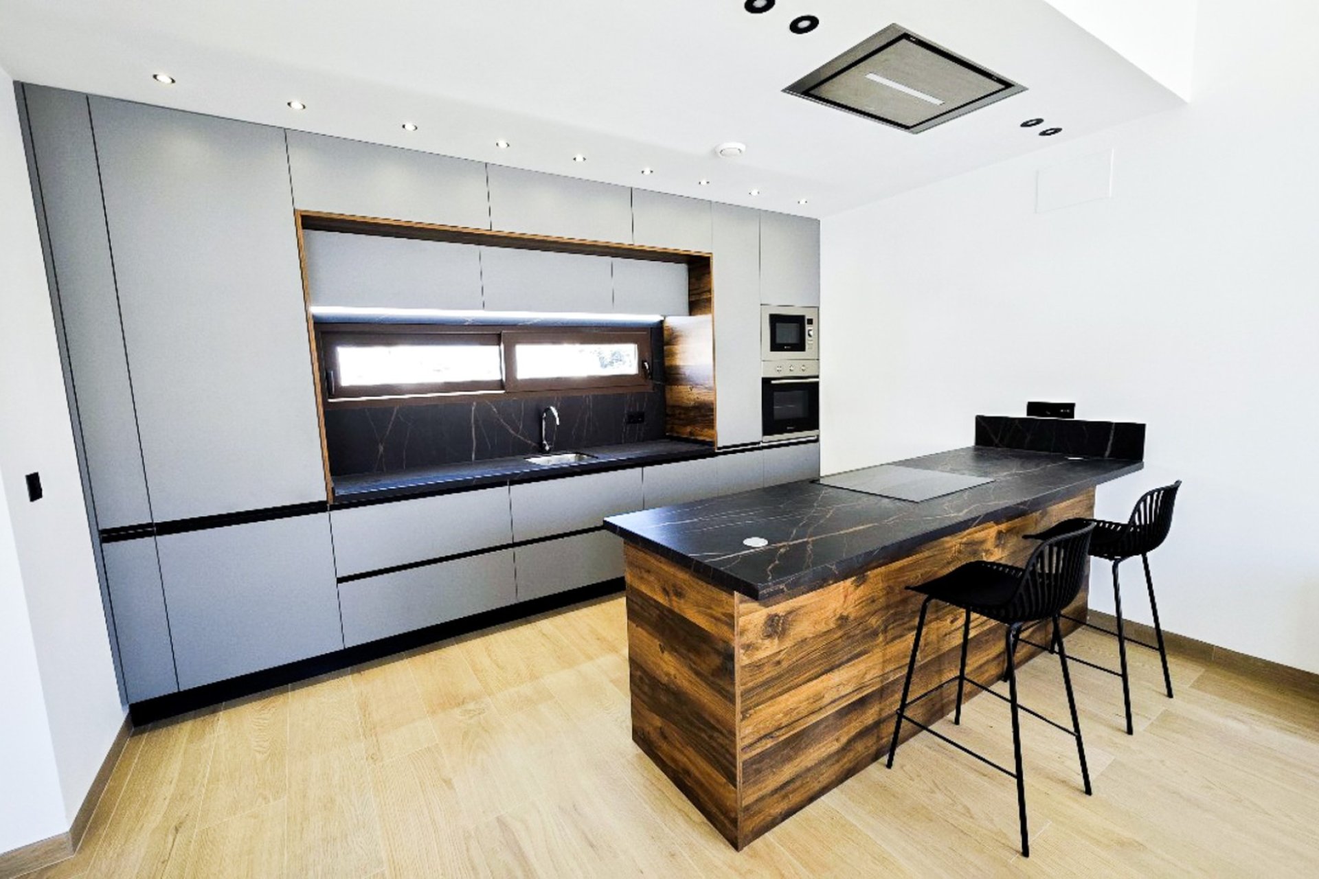 Resale - Villa / Semi detached - Finestrat - Balcón De Finestrat