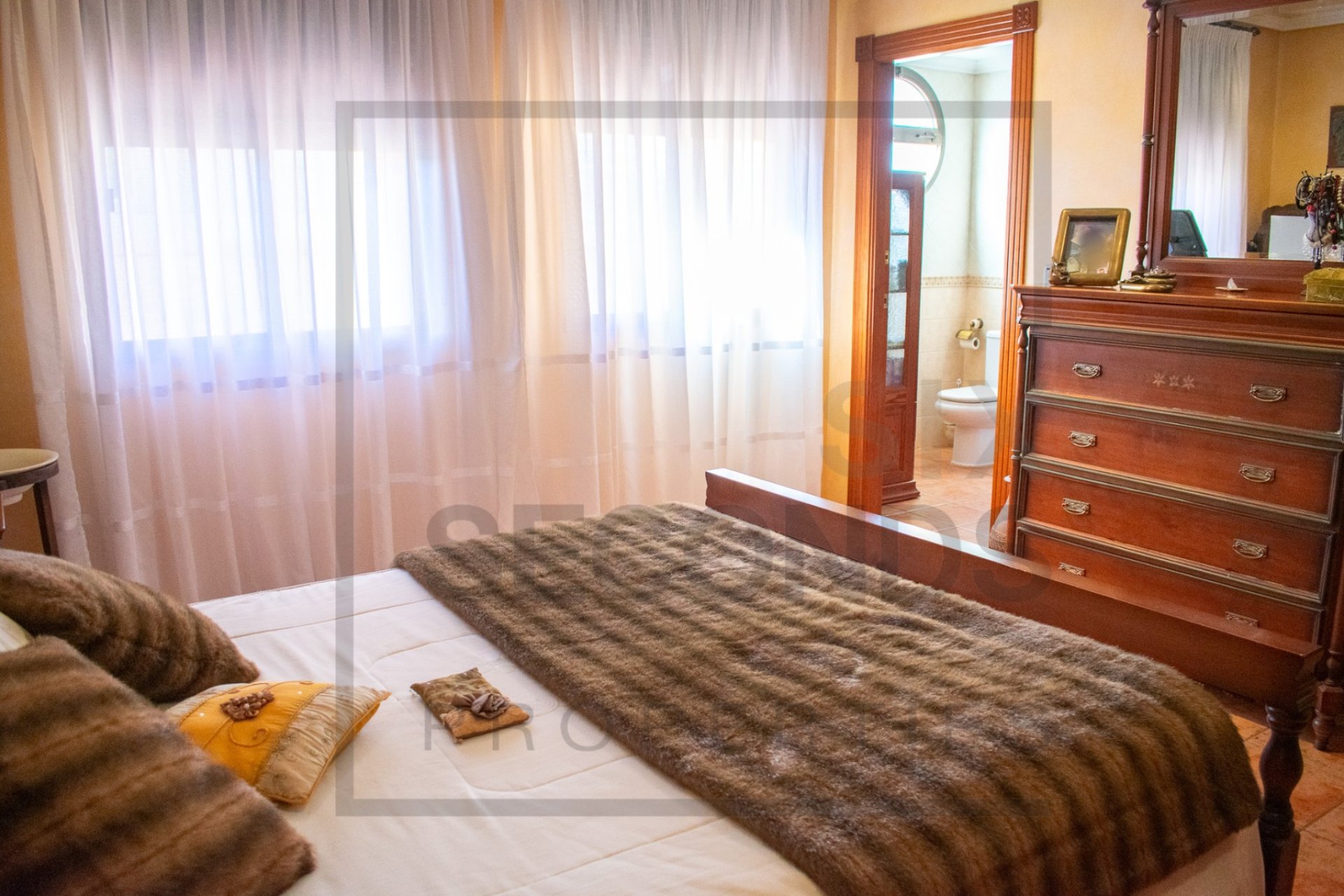 Resale - Villa / Semi detached - Guardamar del Segura - Guardamar pueblo