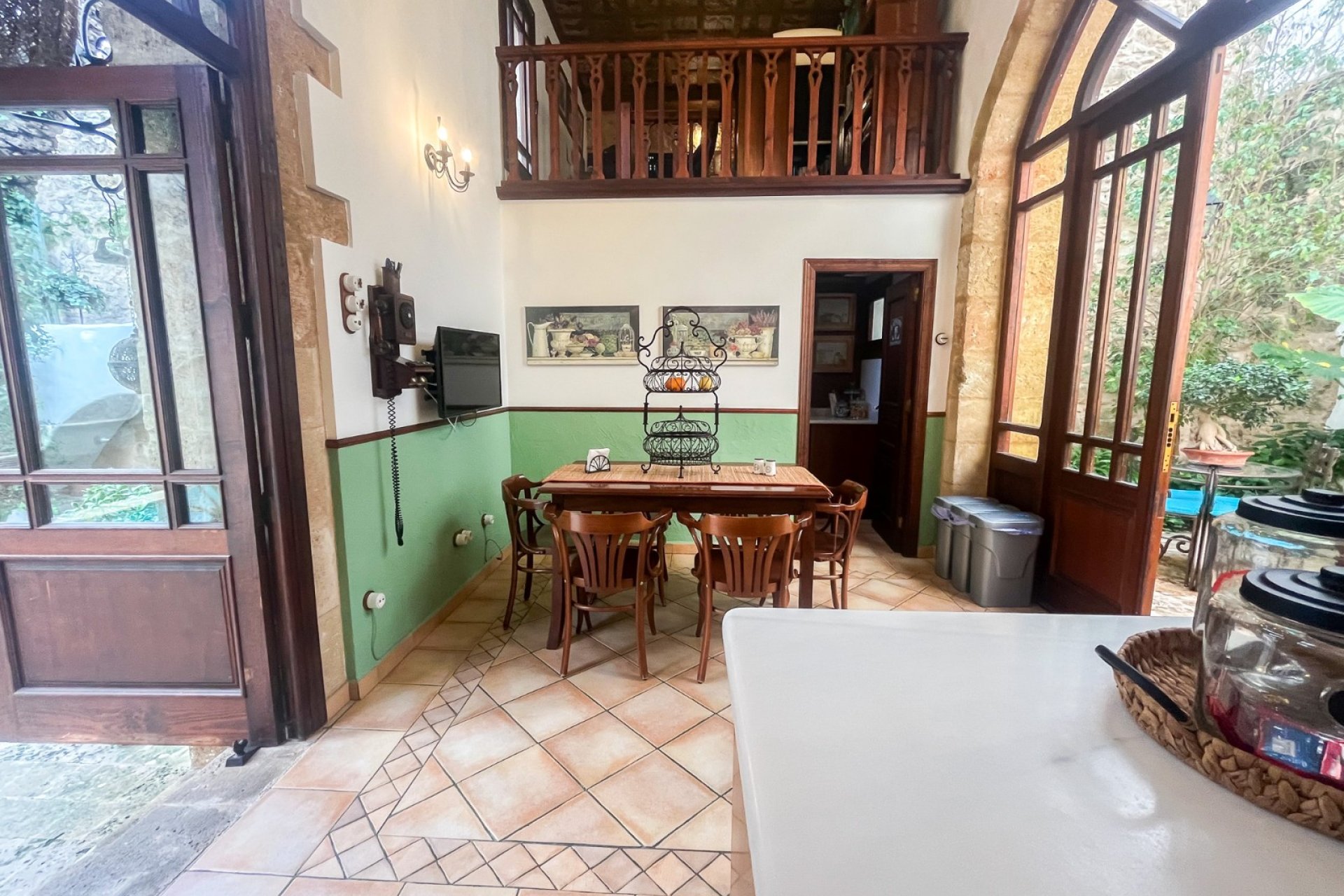 Resale - Villa / Semi detached - Jávea