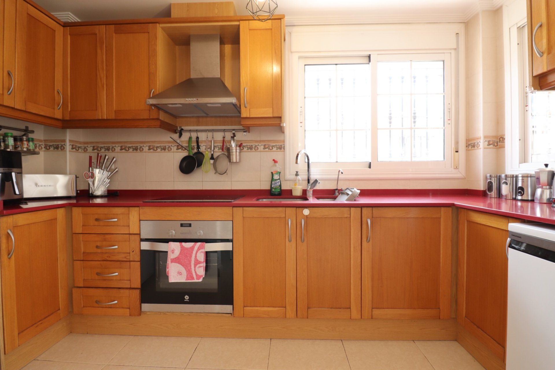 Resale - Villa / Semi detached - Los Montesinos - La Herrada