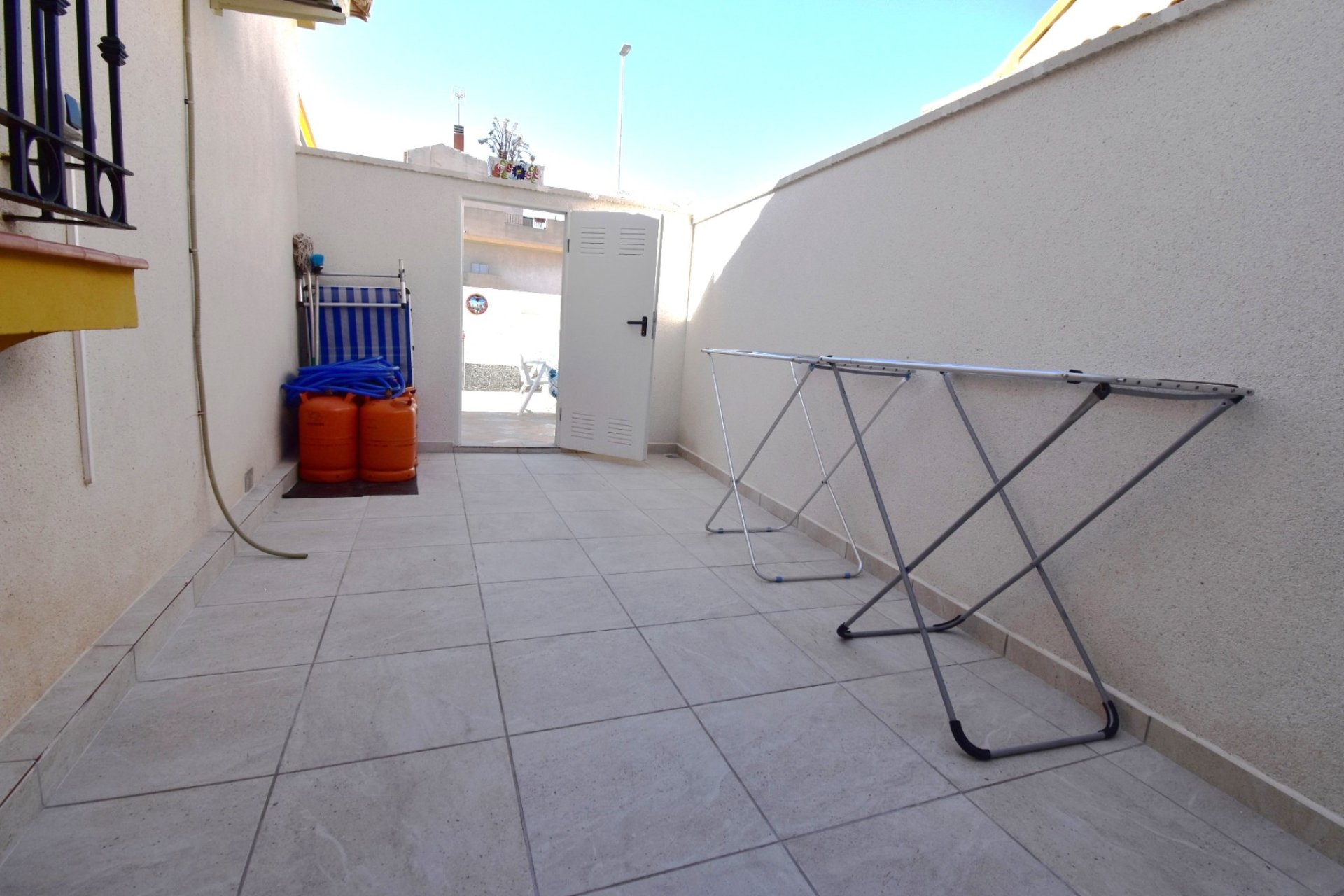 Resale - Villa / Semi detached - Orihuela Costa - La Zenia