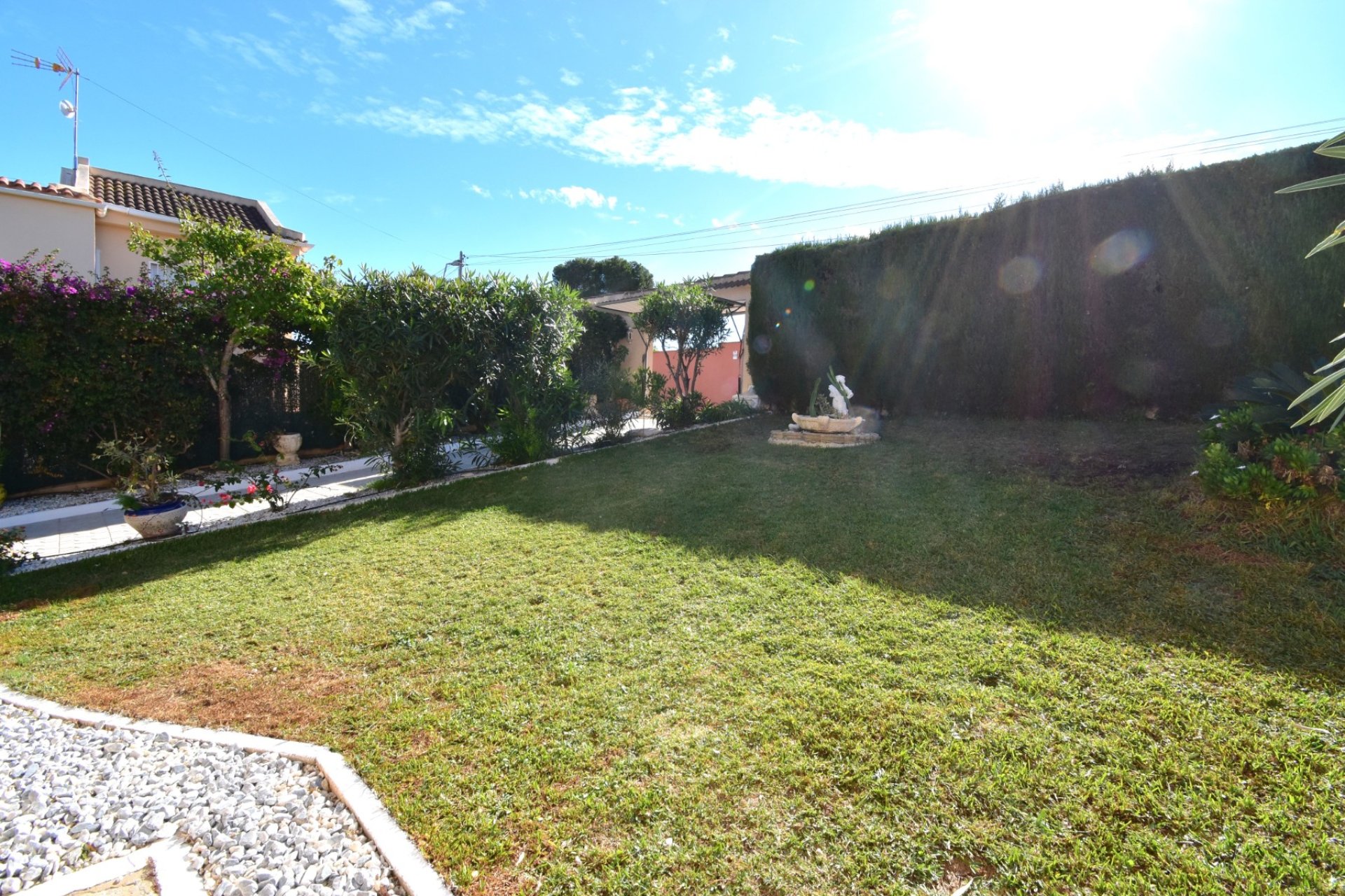 Resale - Villa / Semi detached - Orihuela Costa - Los Balcones