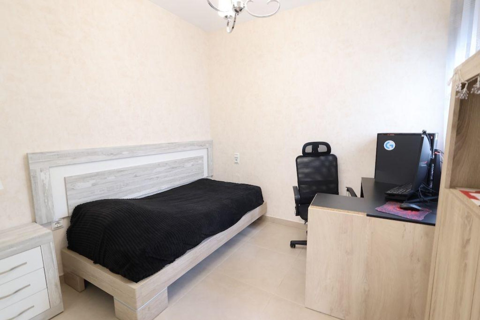 Resale - Villa / Semi detached - Orihuela Costa - Los Dolses