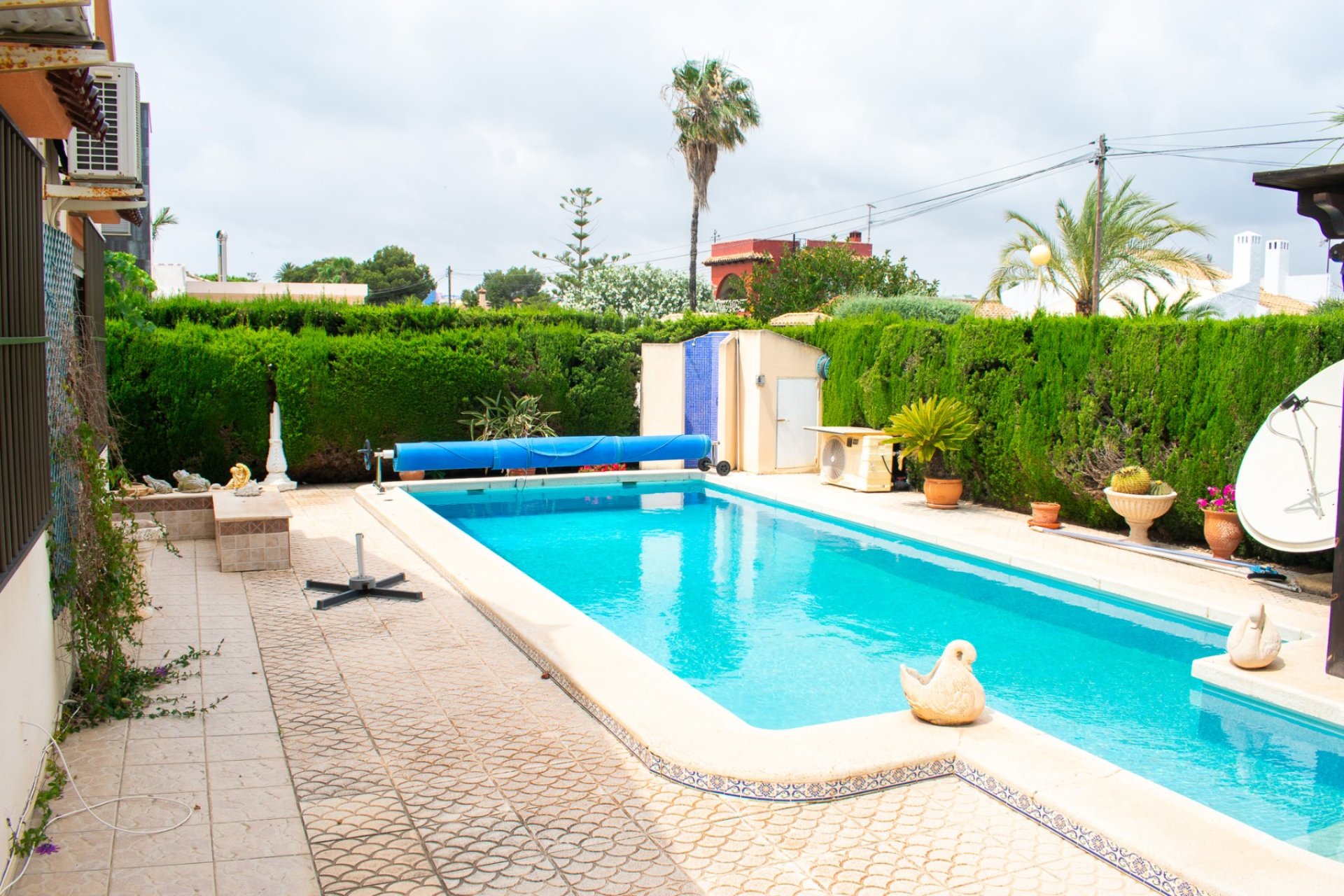 Resale - Villa / Semi detached - Orihuela Costa - MUY CERCA DE LA PLAYA