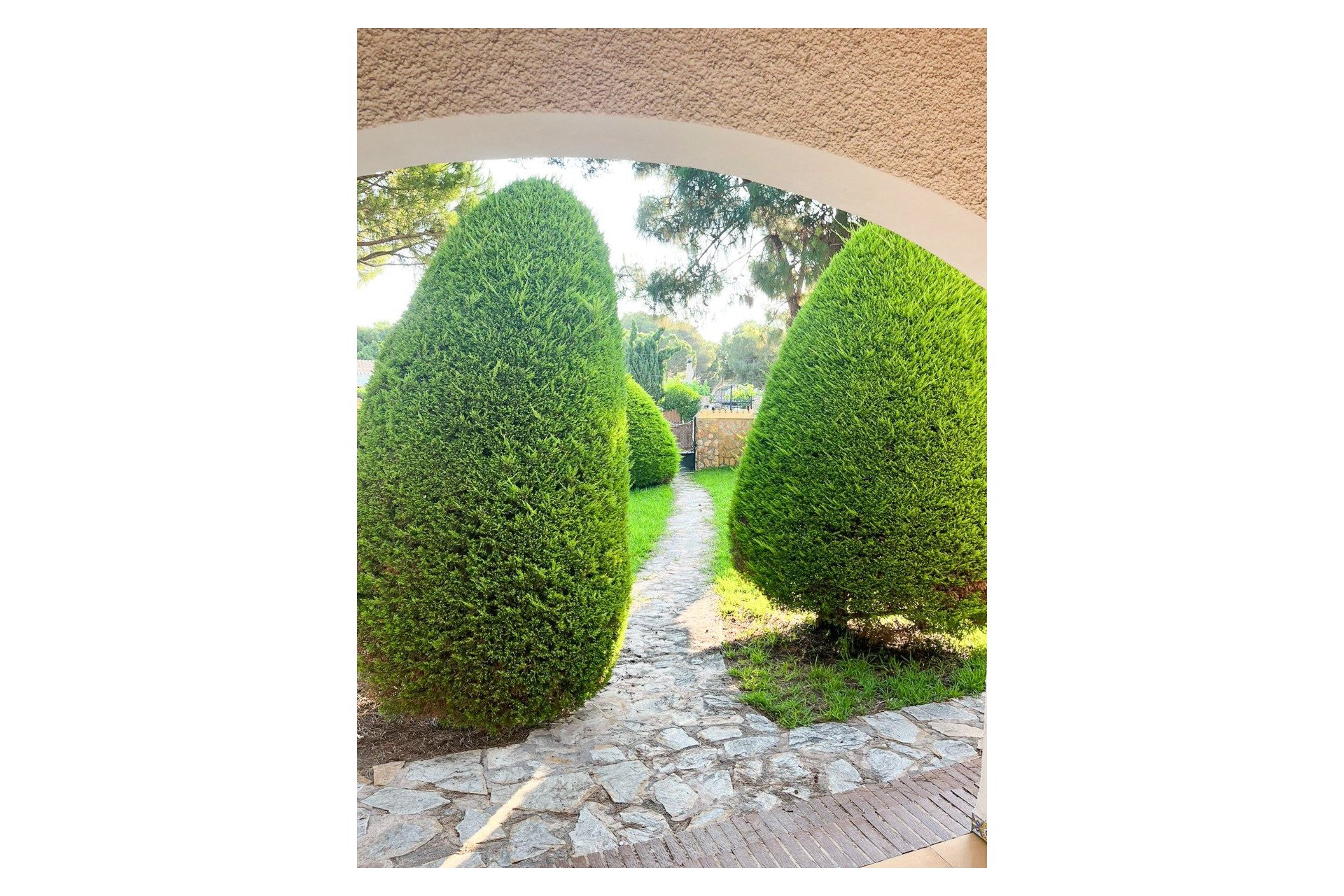 Resale - Villa / Semi detached - Orihuela Costa - Punta Prima