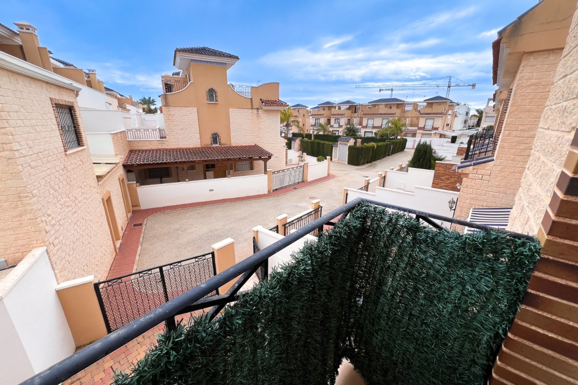 Resale - Villa / Semi detached - Pilar de la Horadada