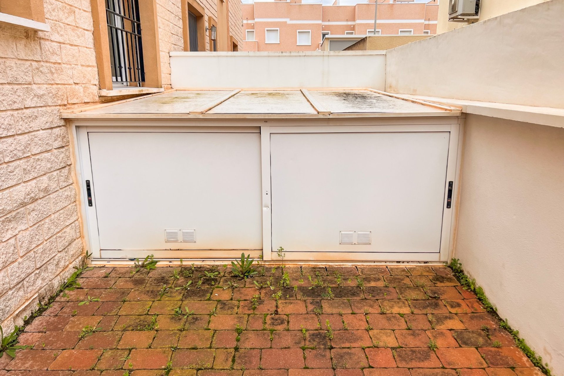 Resale - Villa / Semi detached - Pilar de la Horadada