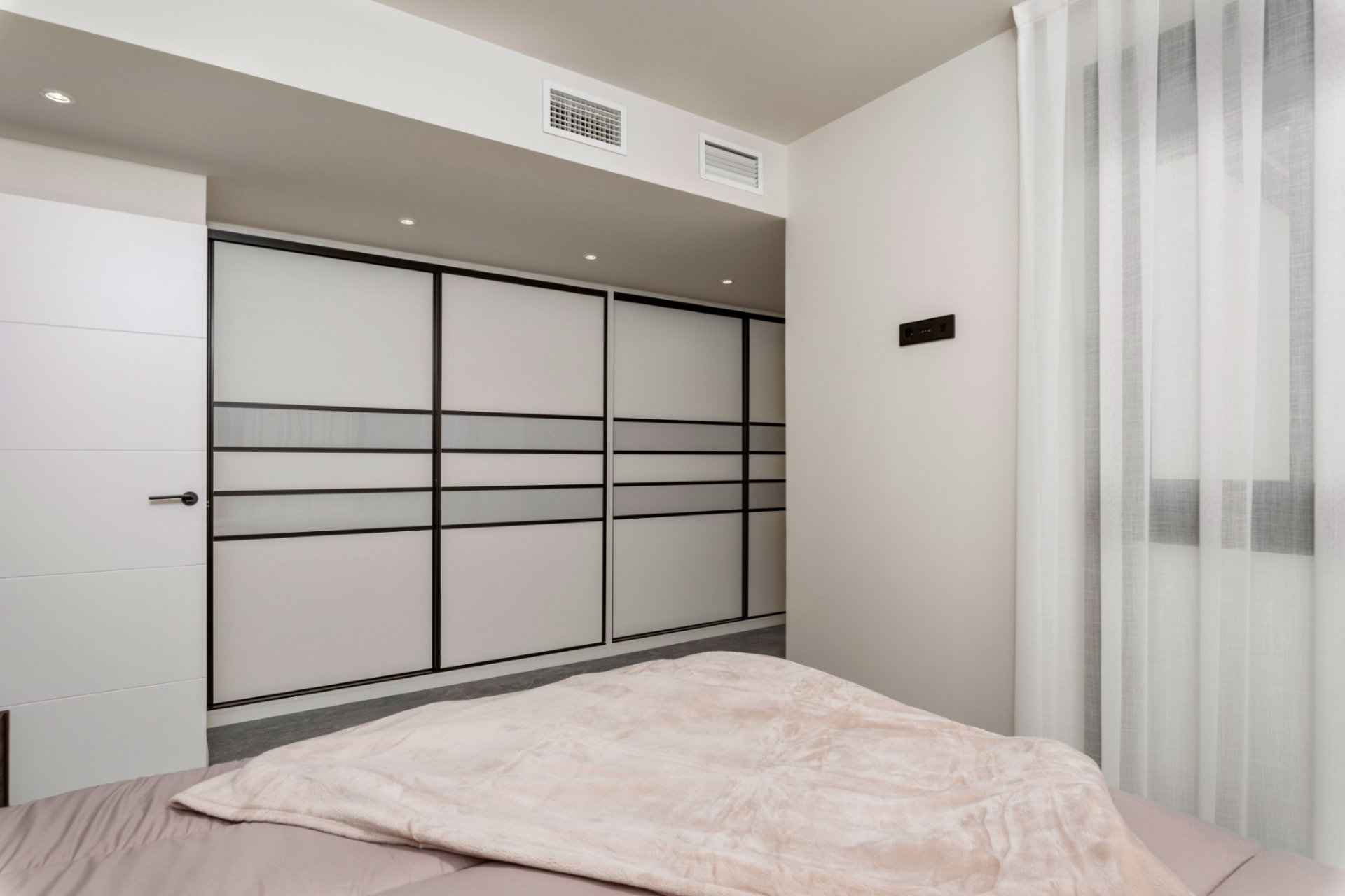 Resale - Villa / Semi detached - Torre de la Horadada - Torre de La Horadada - Town