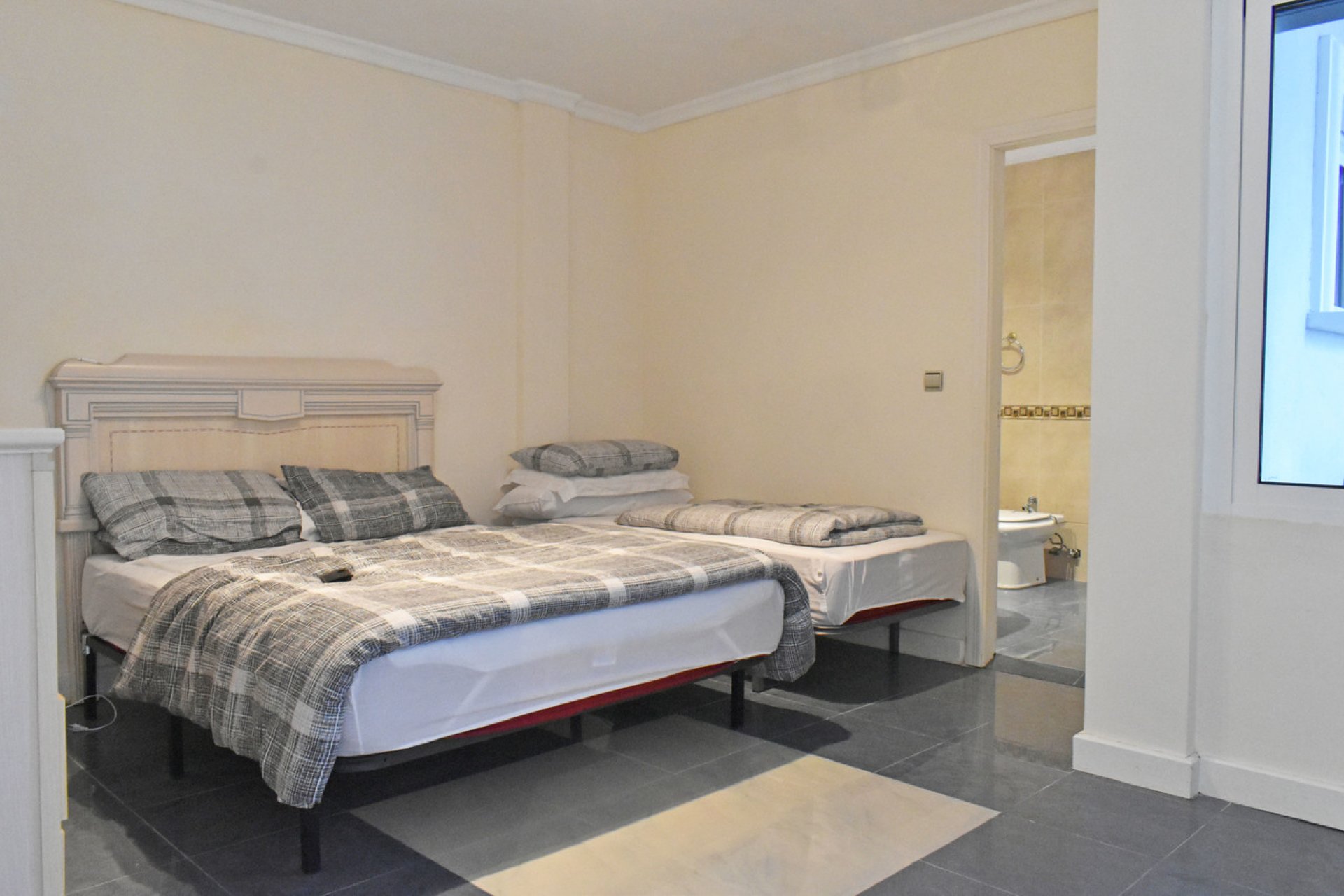 Resale - Villa - Torremendo