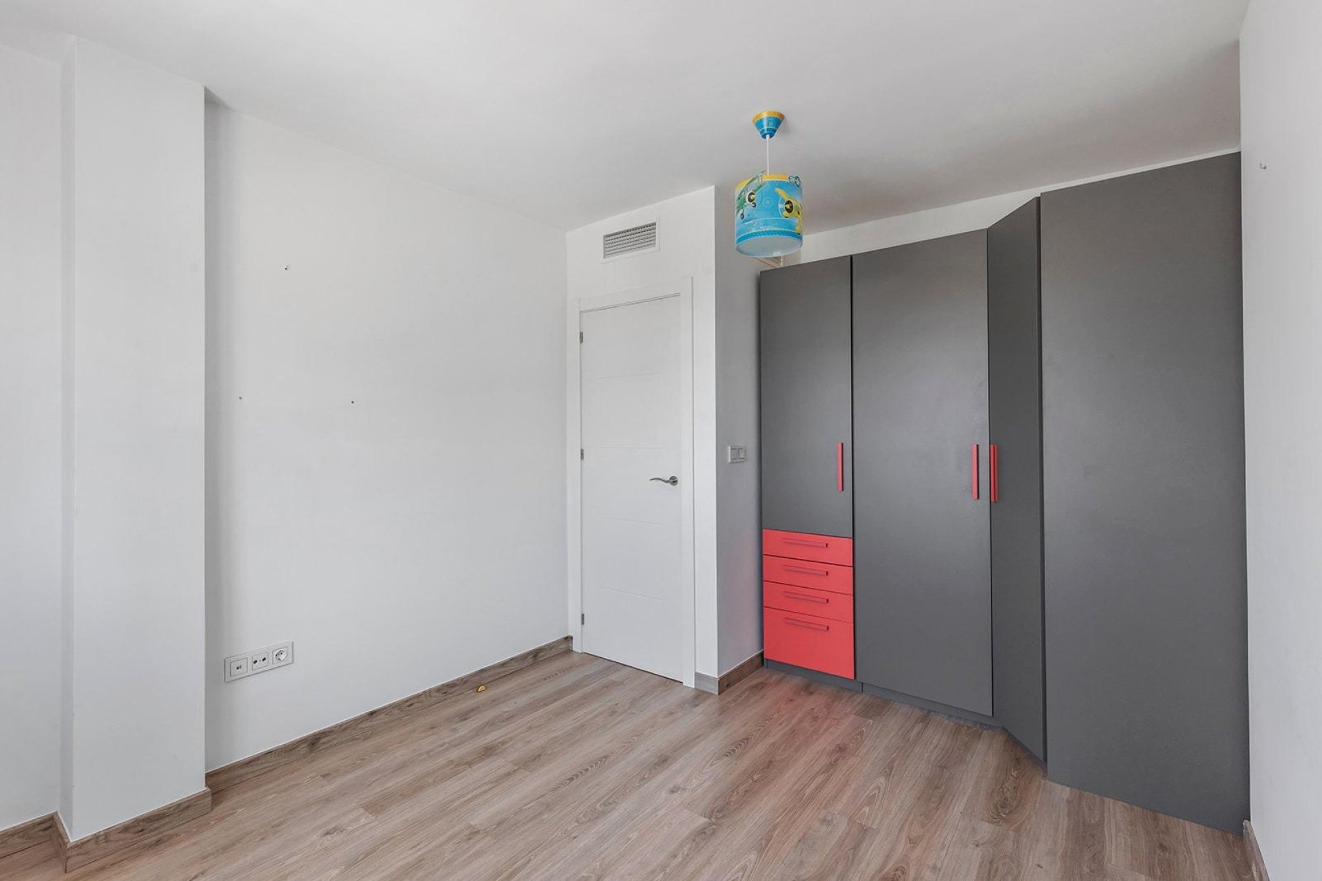 Resale - Villa - Torrevieja - Aguas Nuevas