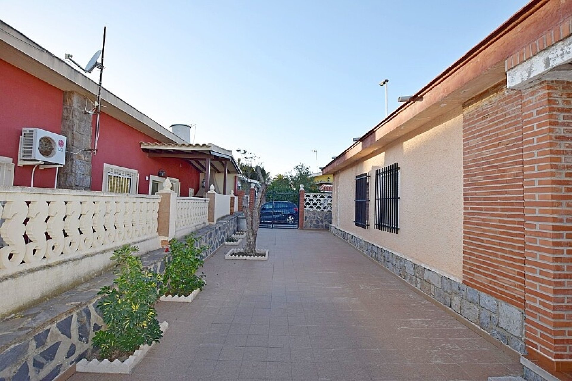 Resale - Villa - Torrevieja - Calas - norte ciudad