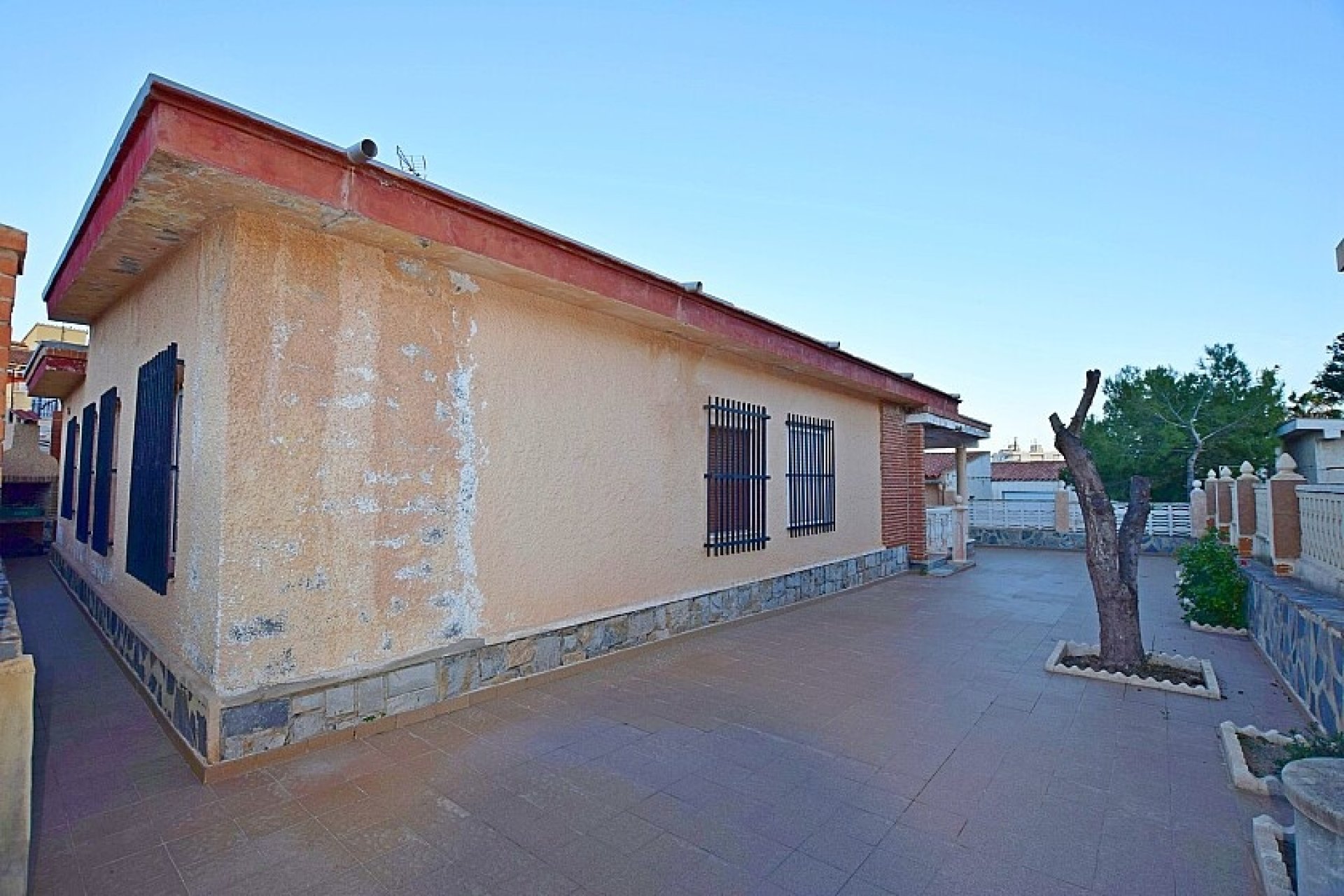 Resale - Villa - Torrevieja - Calas - norte ciudad