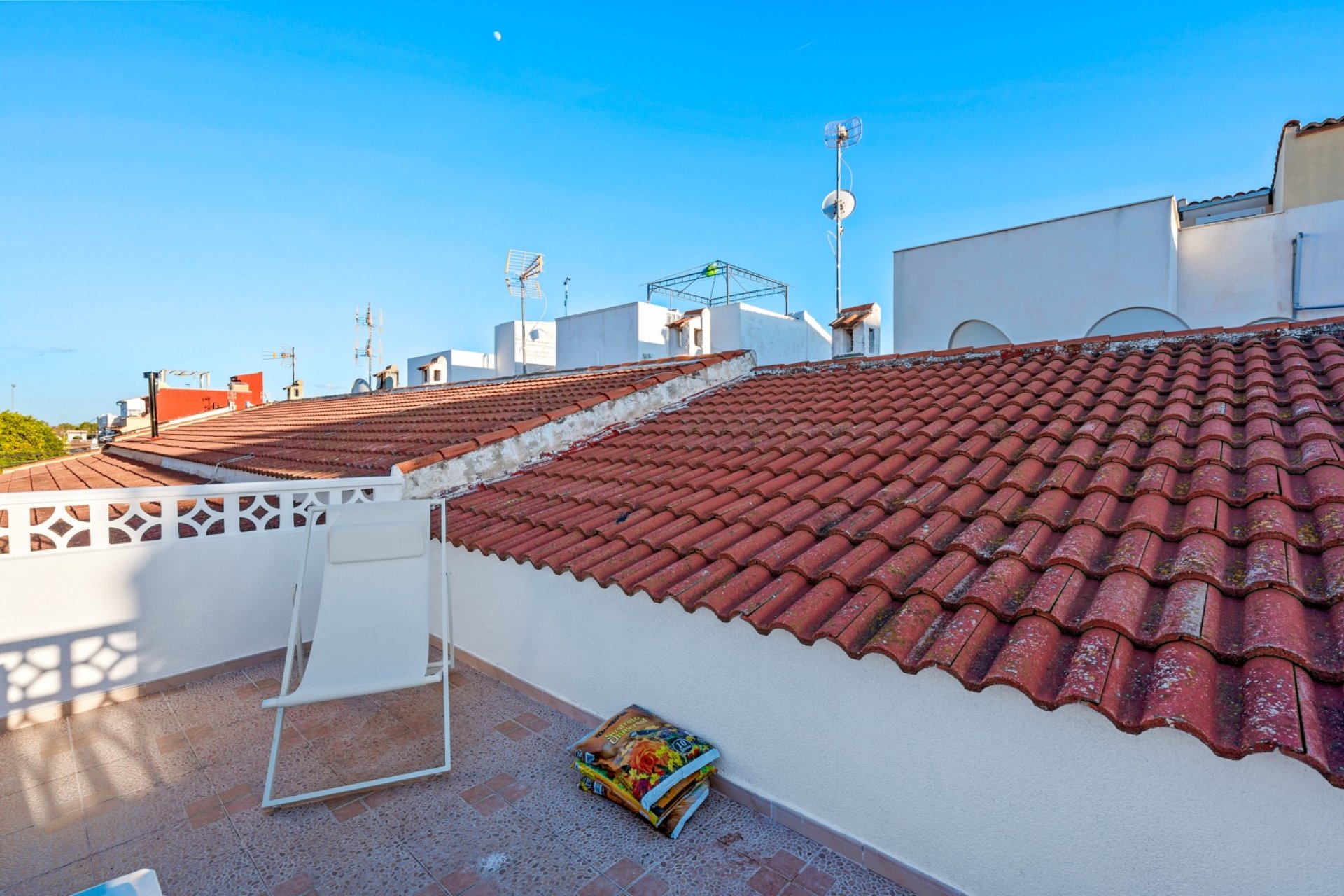 Resale - Villa - Torrevieja - El Chaparral