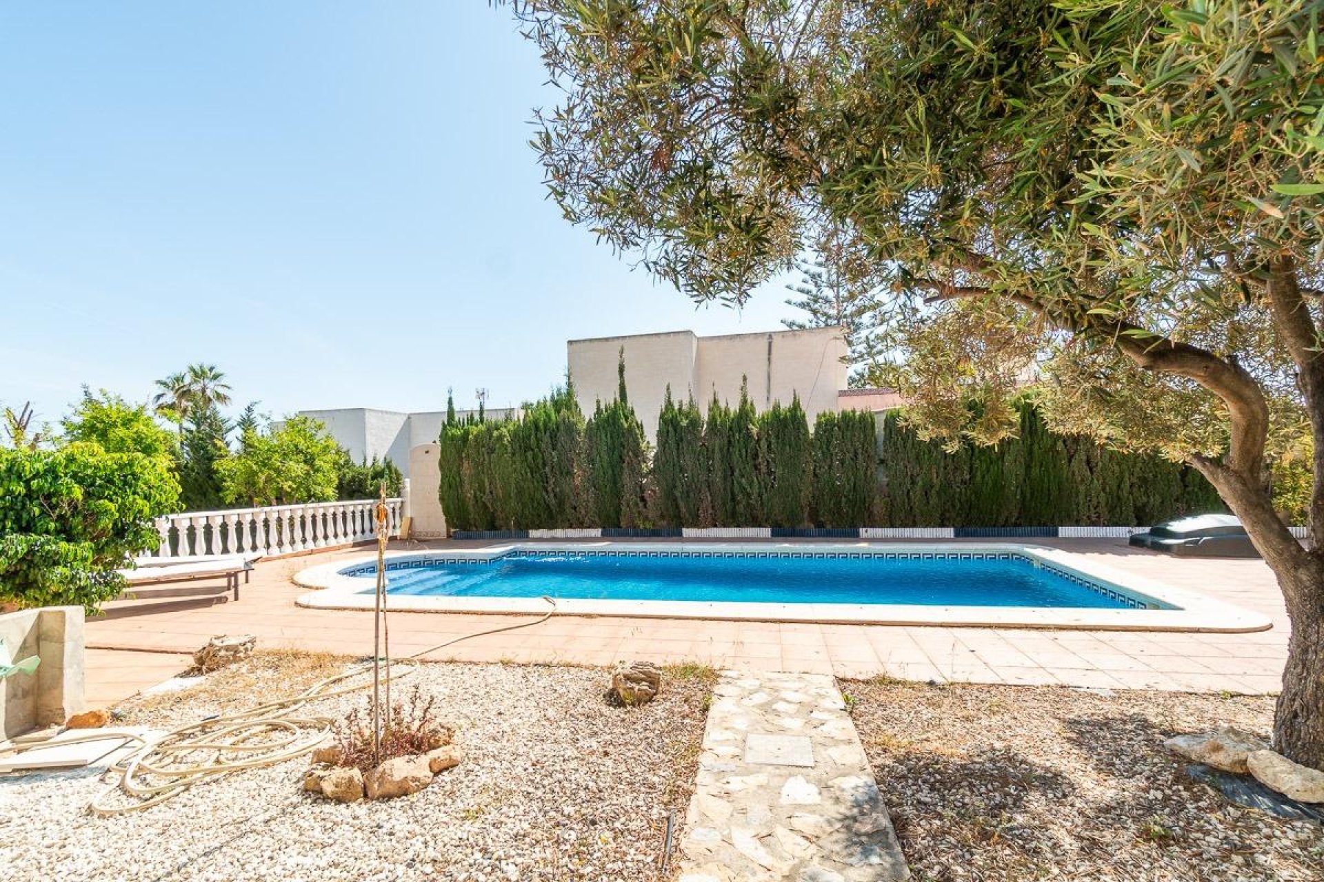 Resale - Villa - Torrevieja - La Mata