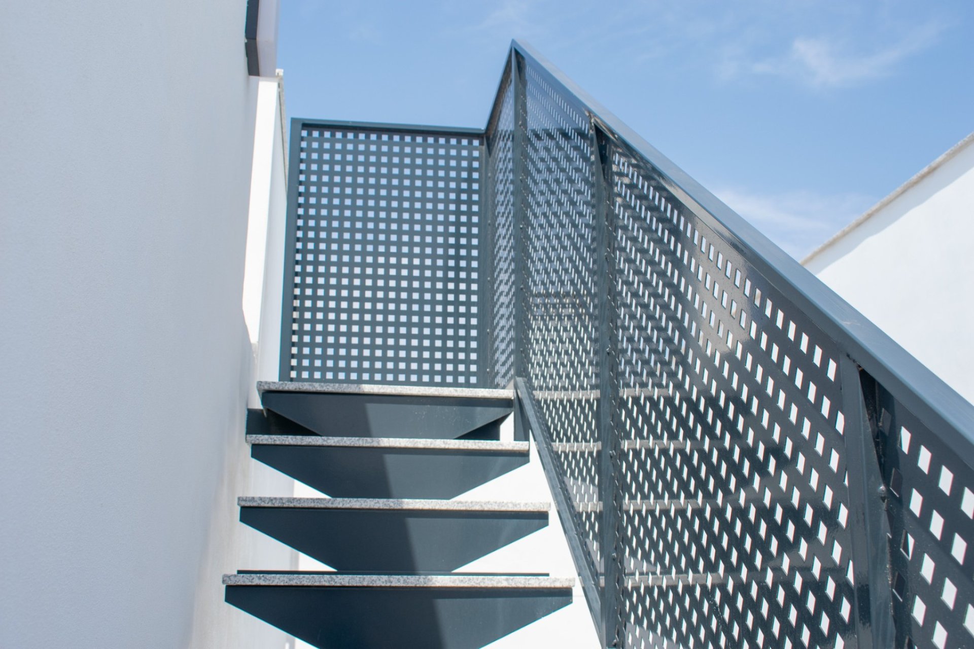 Resale - Villa - Torrevieja - La Siesta - El Salado - Torreta