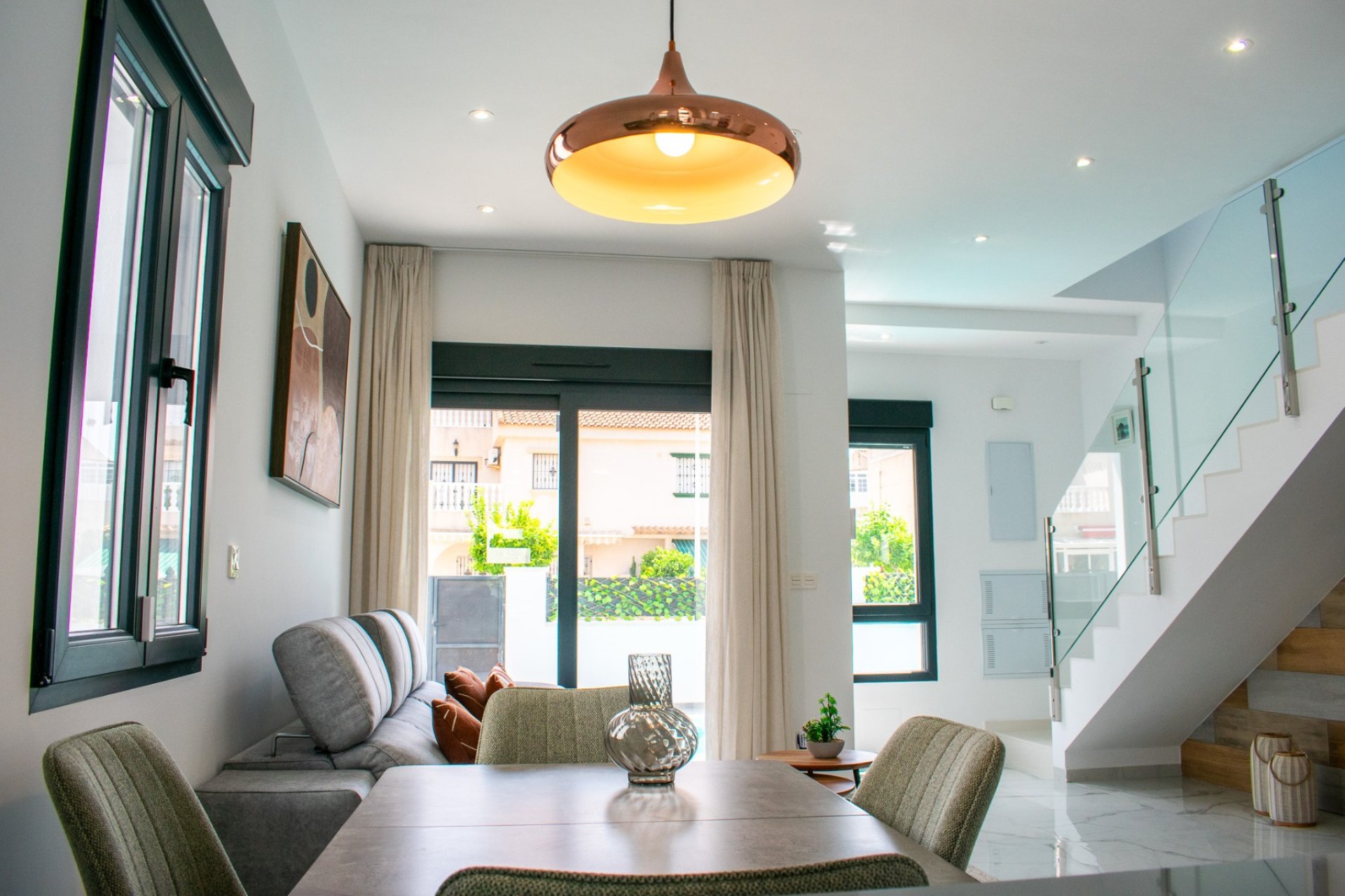 Resale - Villa - Torrevieja - La Siesta - El Salado - Torreta