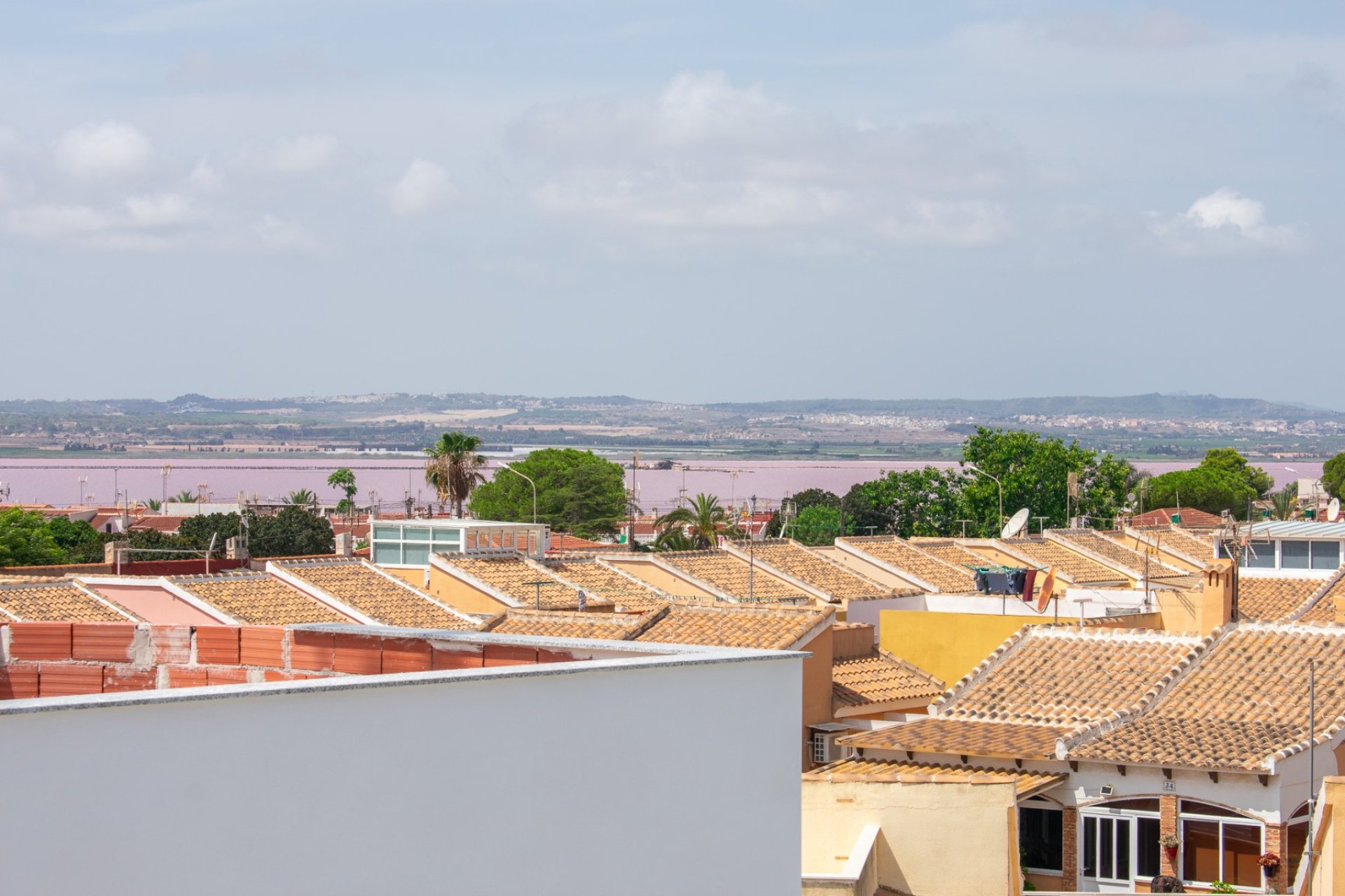 Resale - Villa - Torrevieja - La Siesta - El Salado - Torreta