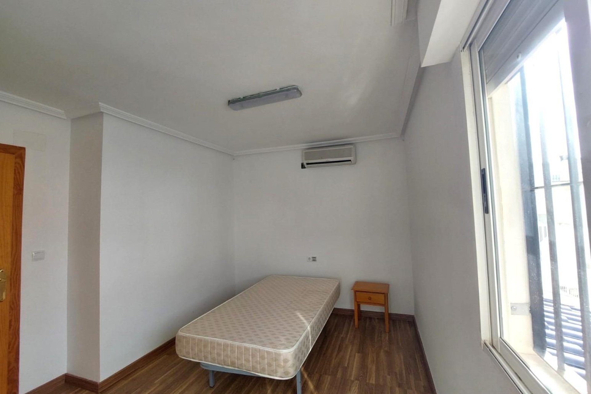 Resale - Villa - Torrevieja - Los altos