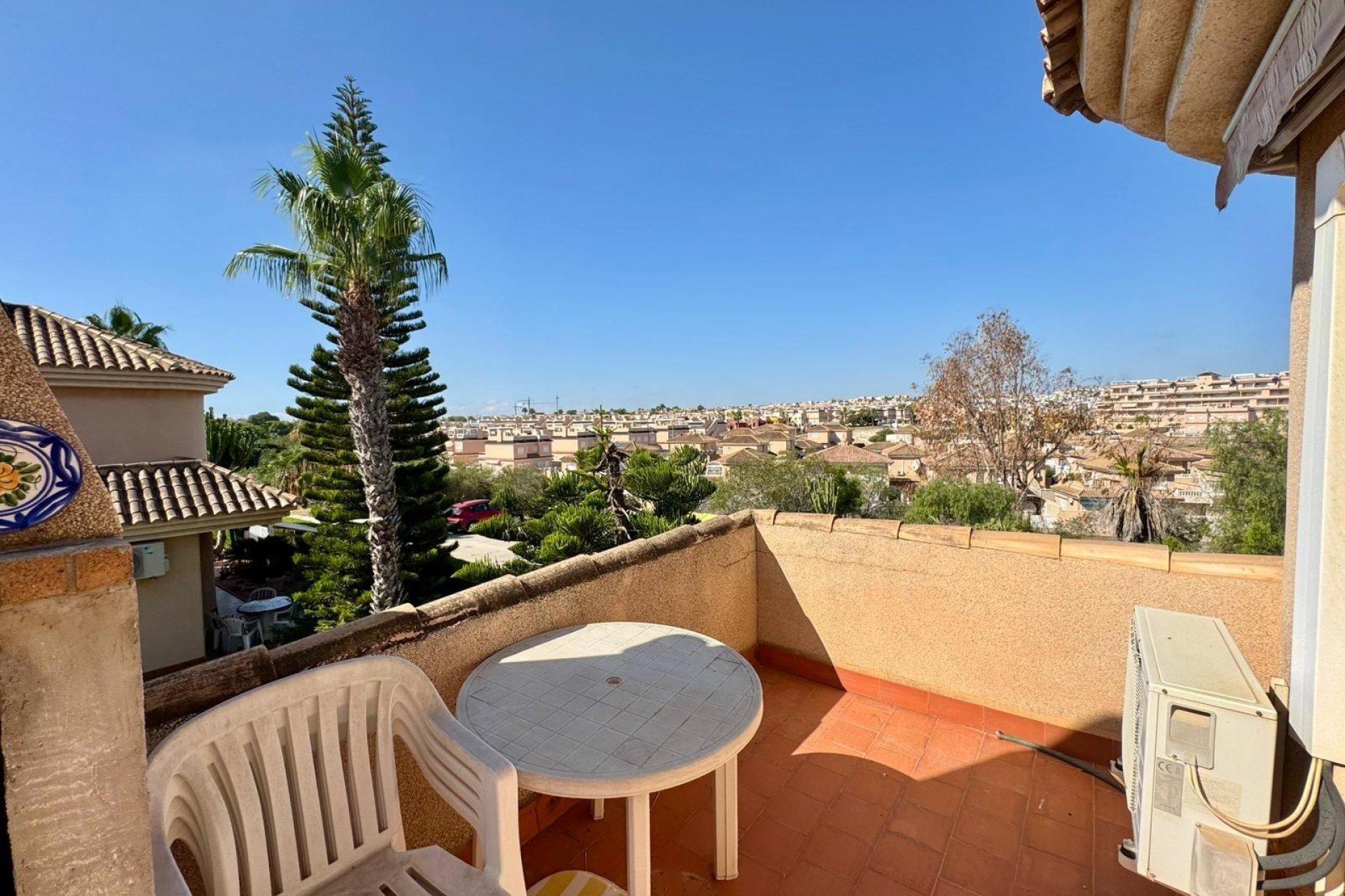 Resale - Villa - Torrevieja - Los altos