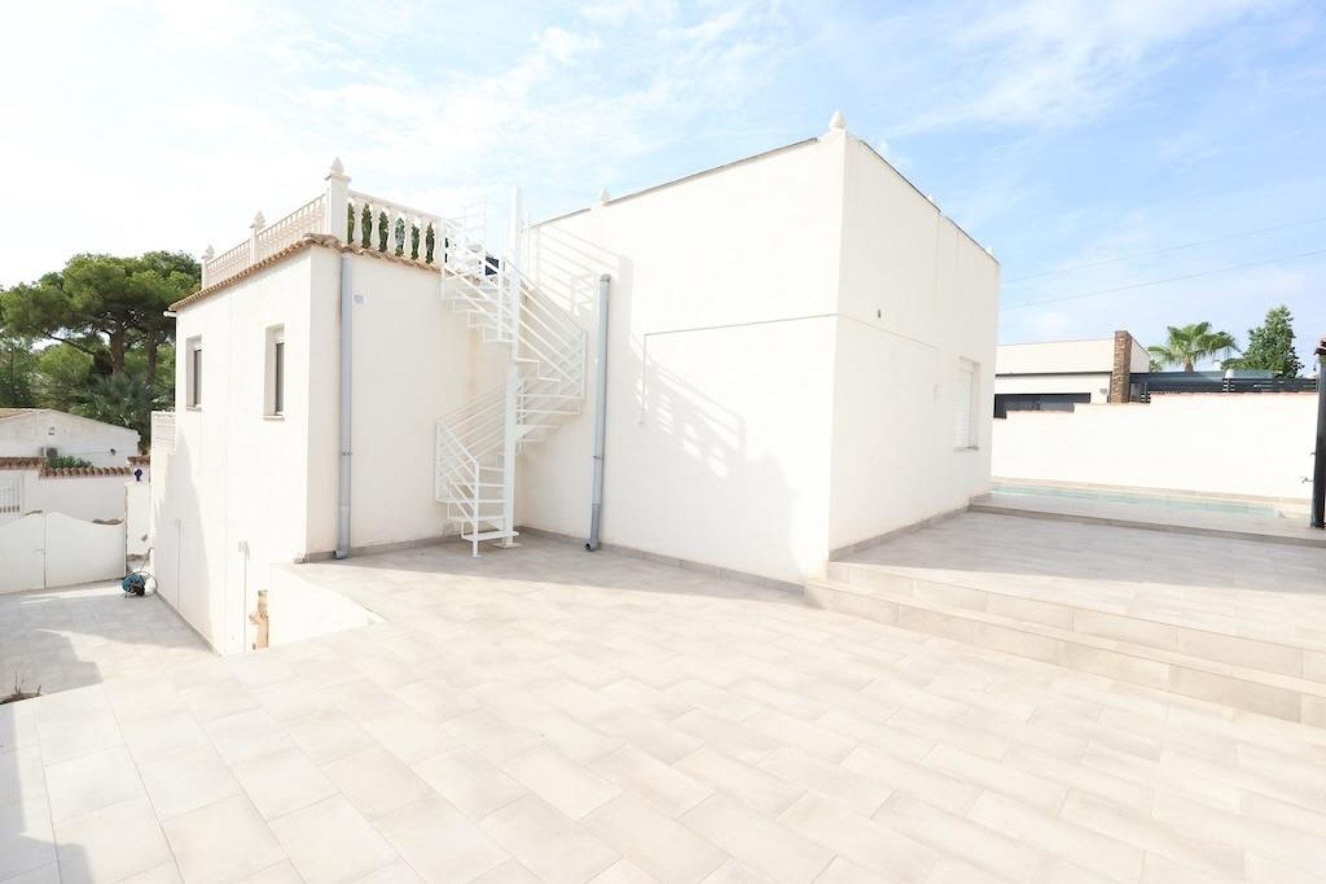 Resale - Villa - Torrevieja - Los Balcones - Los Altos del Edén