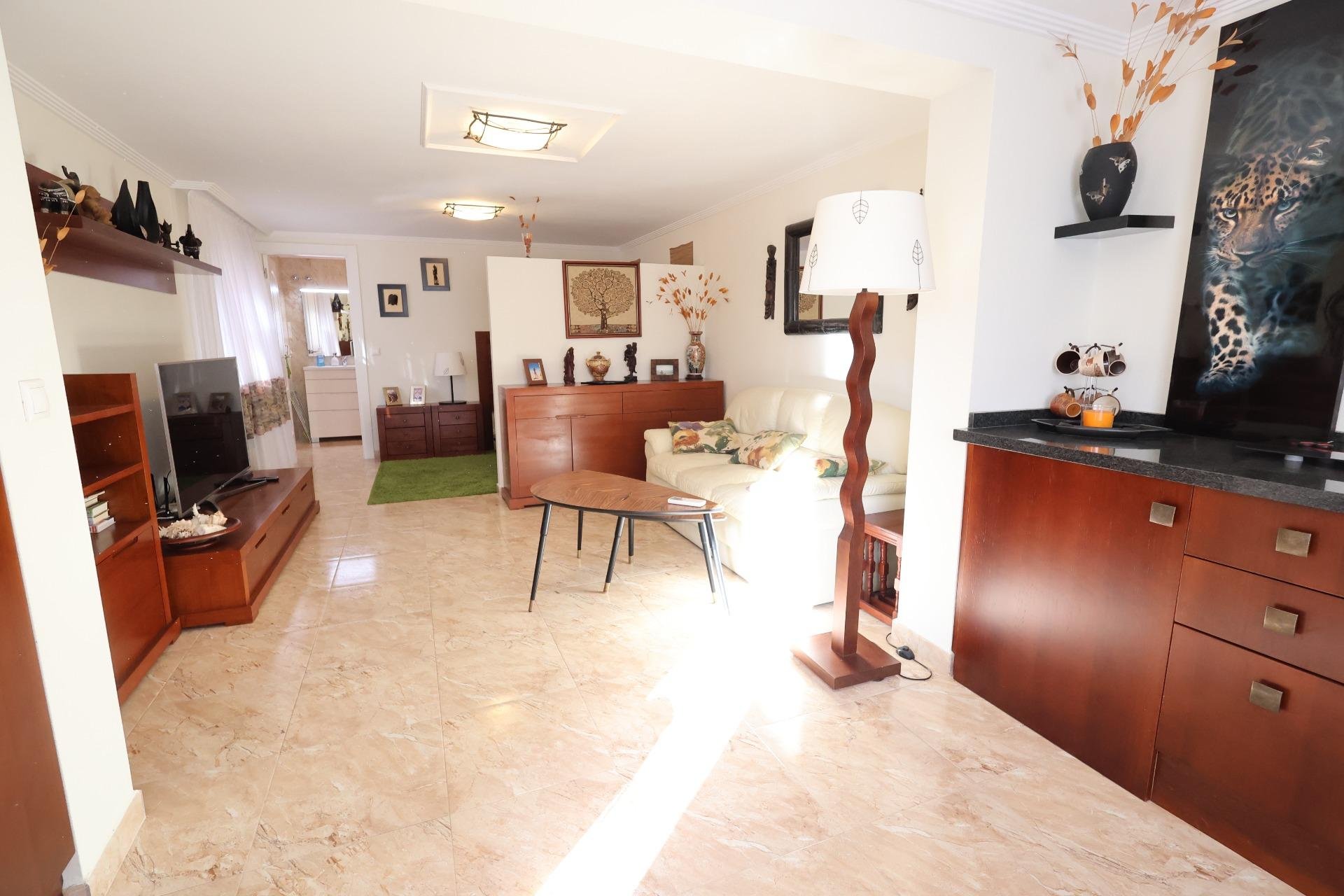 Resale - Villa - Torrevieja - Los Balcones