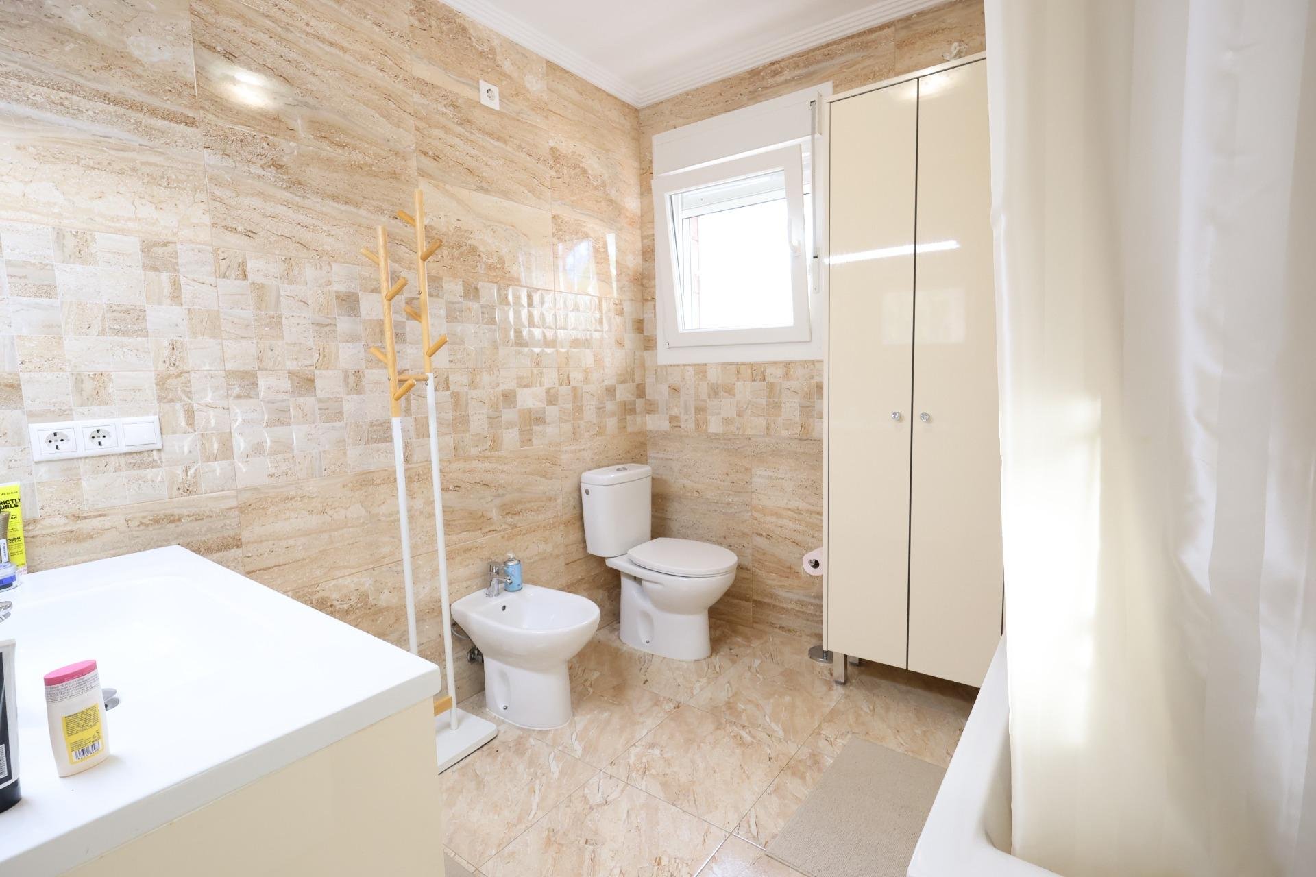 Resale - Villa - Torrevieja - Los Balcones