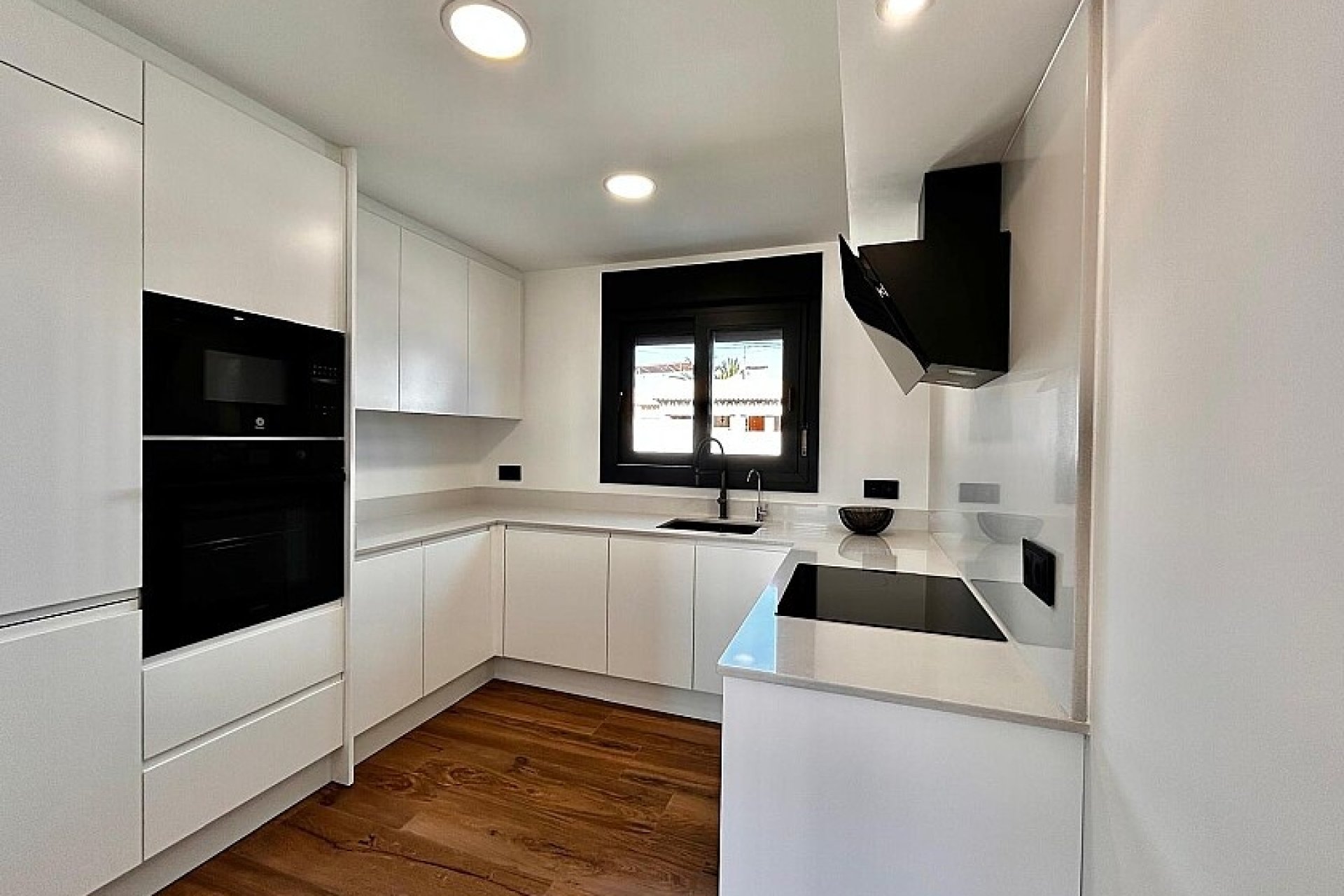 Resale - Villa - Torrevieja - Los Balcones