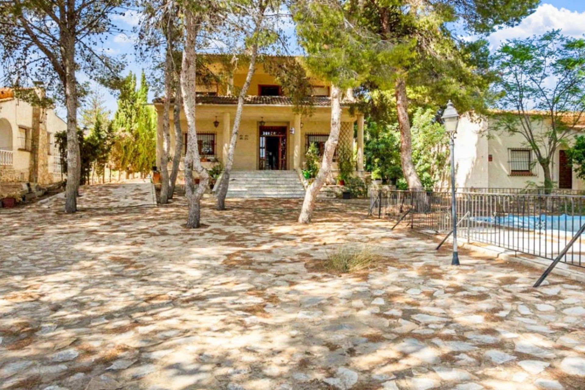 Resale - Villa - Torrevieja - Los Balcones