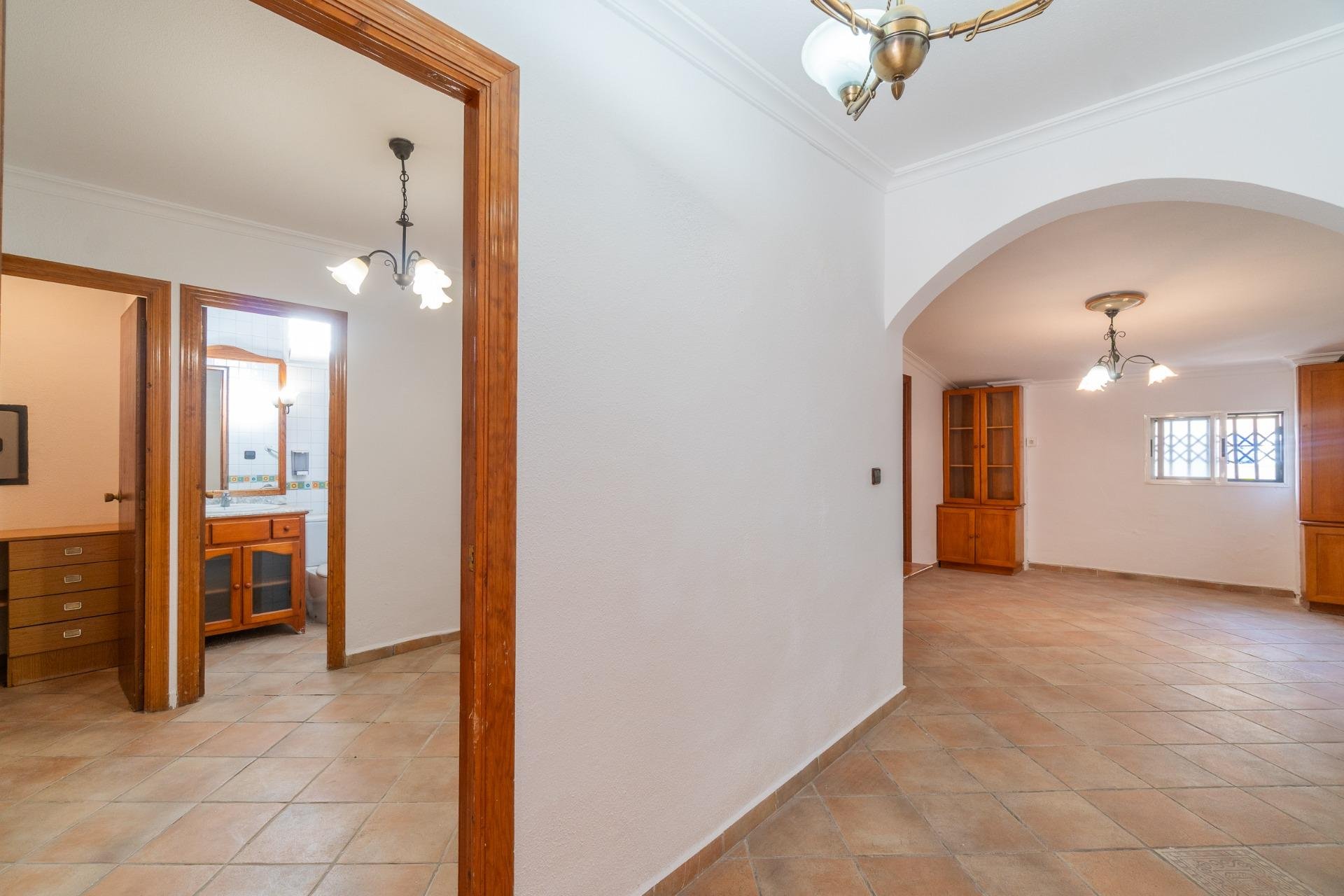 Resale - Villa - Torrevieja - Orihuela costa