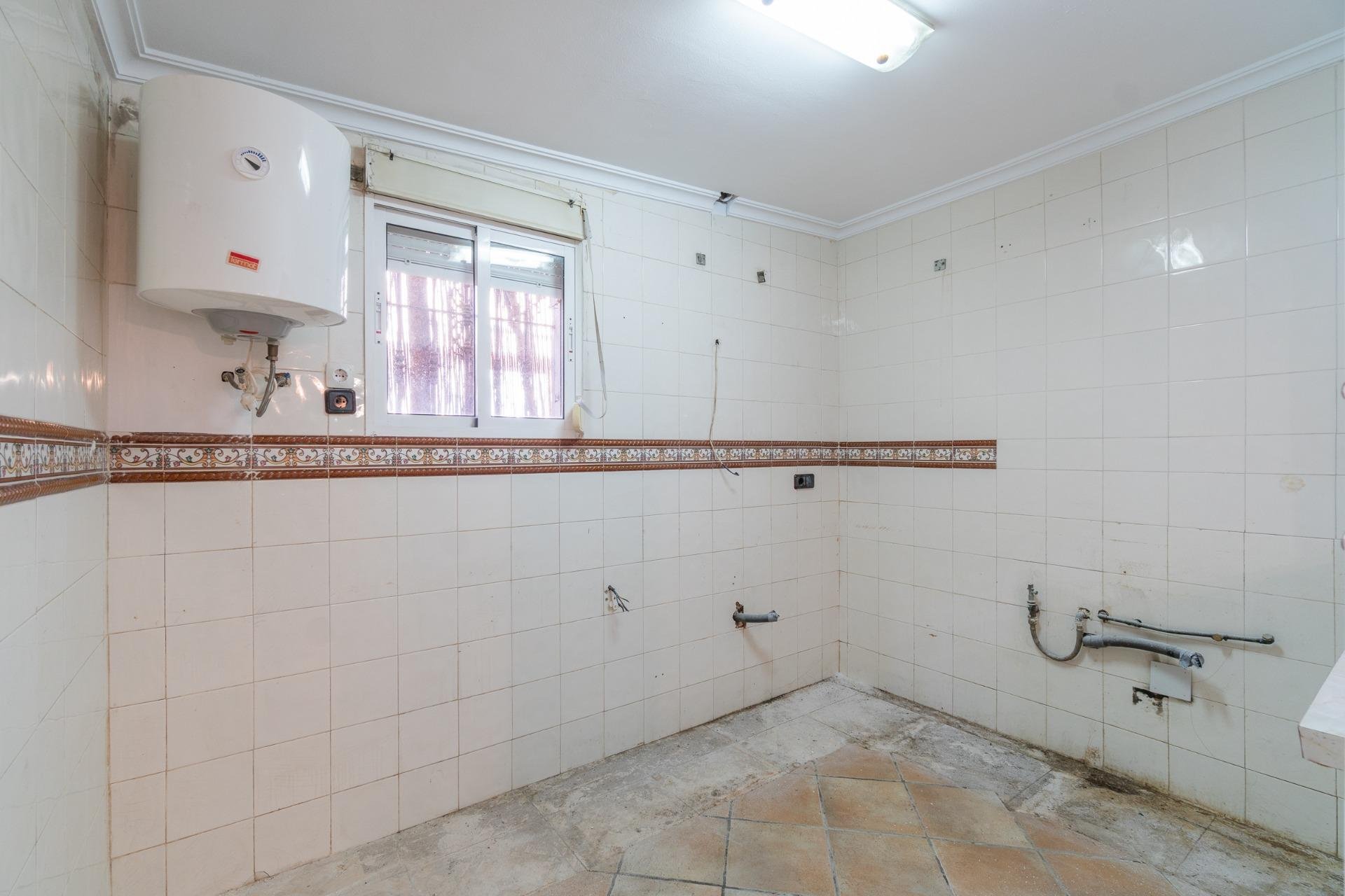 Resale - Villa - Torrevieja - Orihuela costa