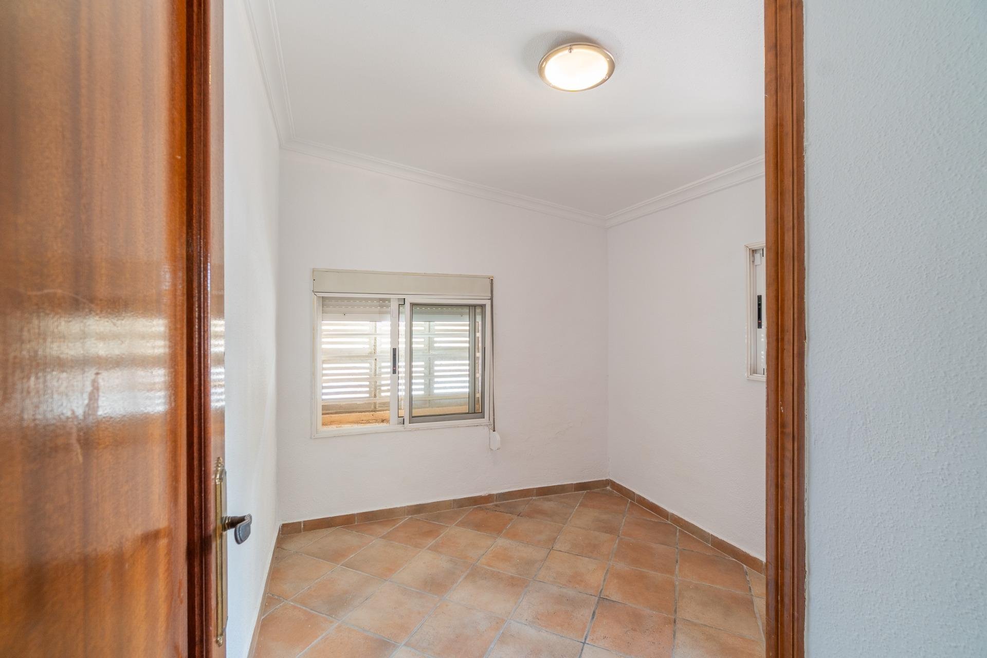 Resale - Villa - Torrevieja - Orihuela costa
