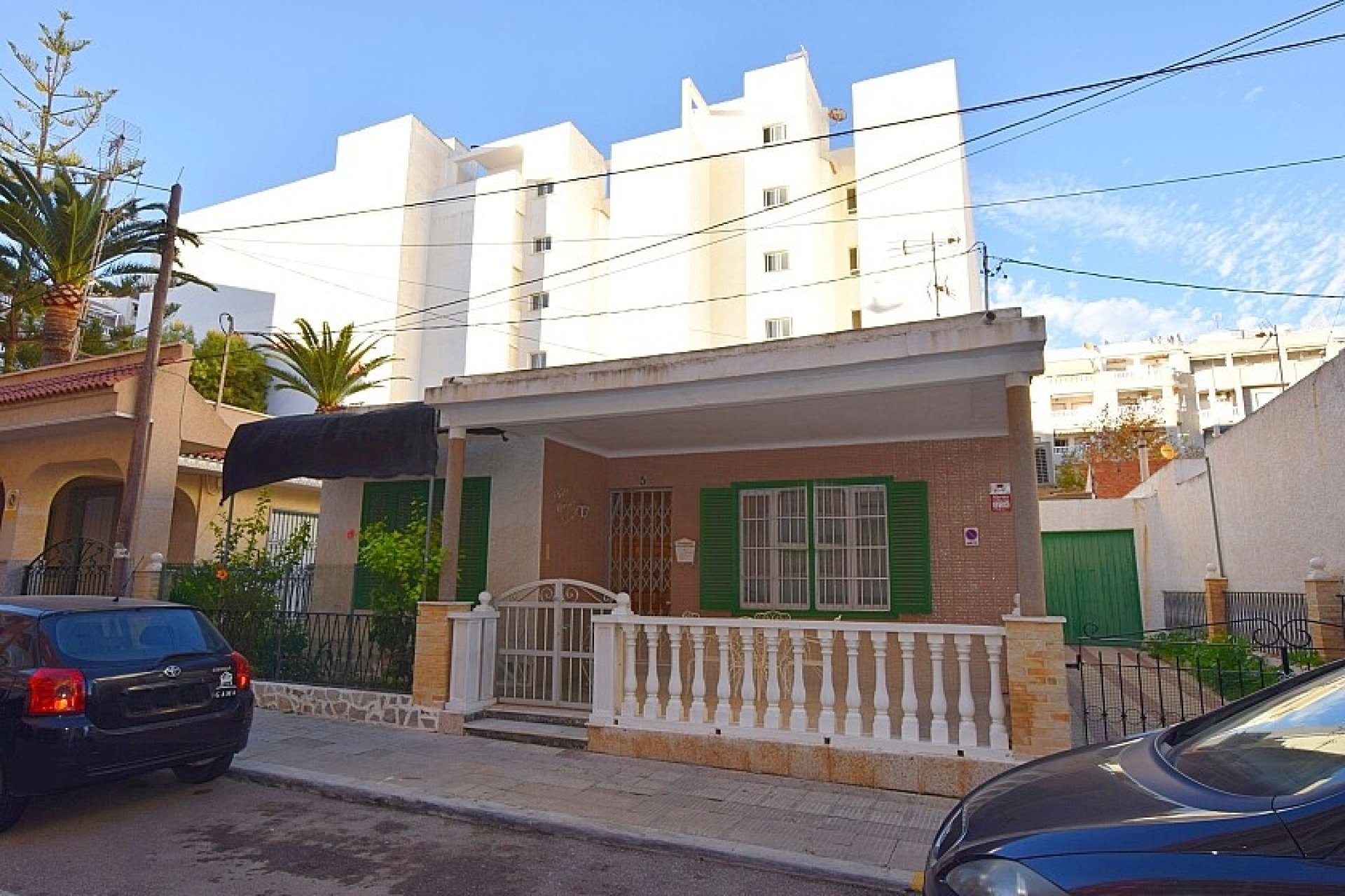 Resale - Villa - Torrevieja - Playa del Cura