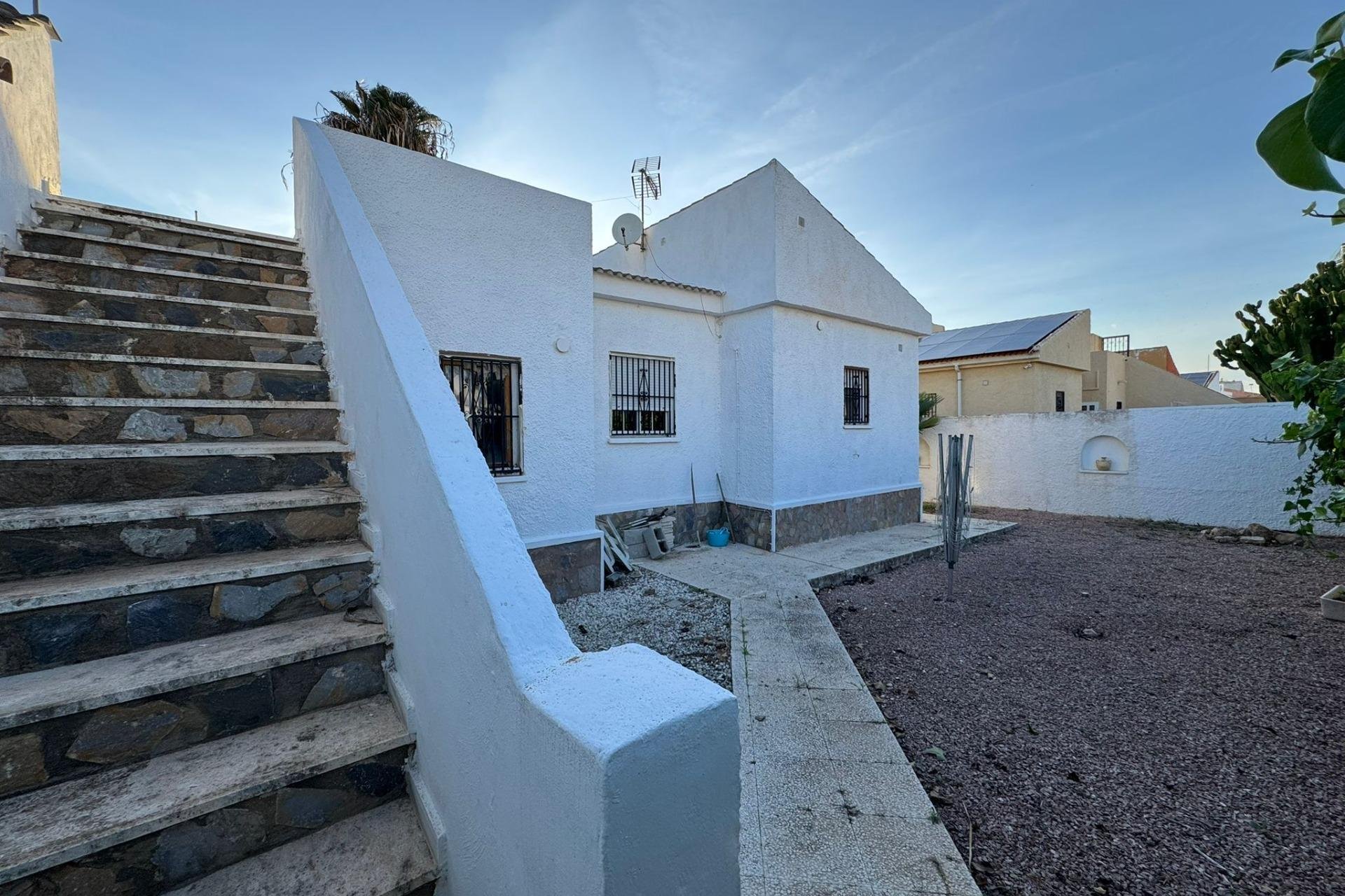 Resale - Villa - Torrevieja - San luis