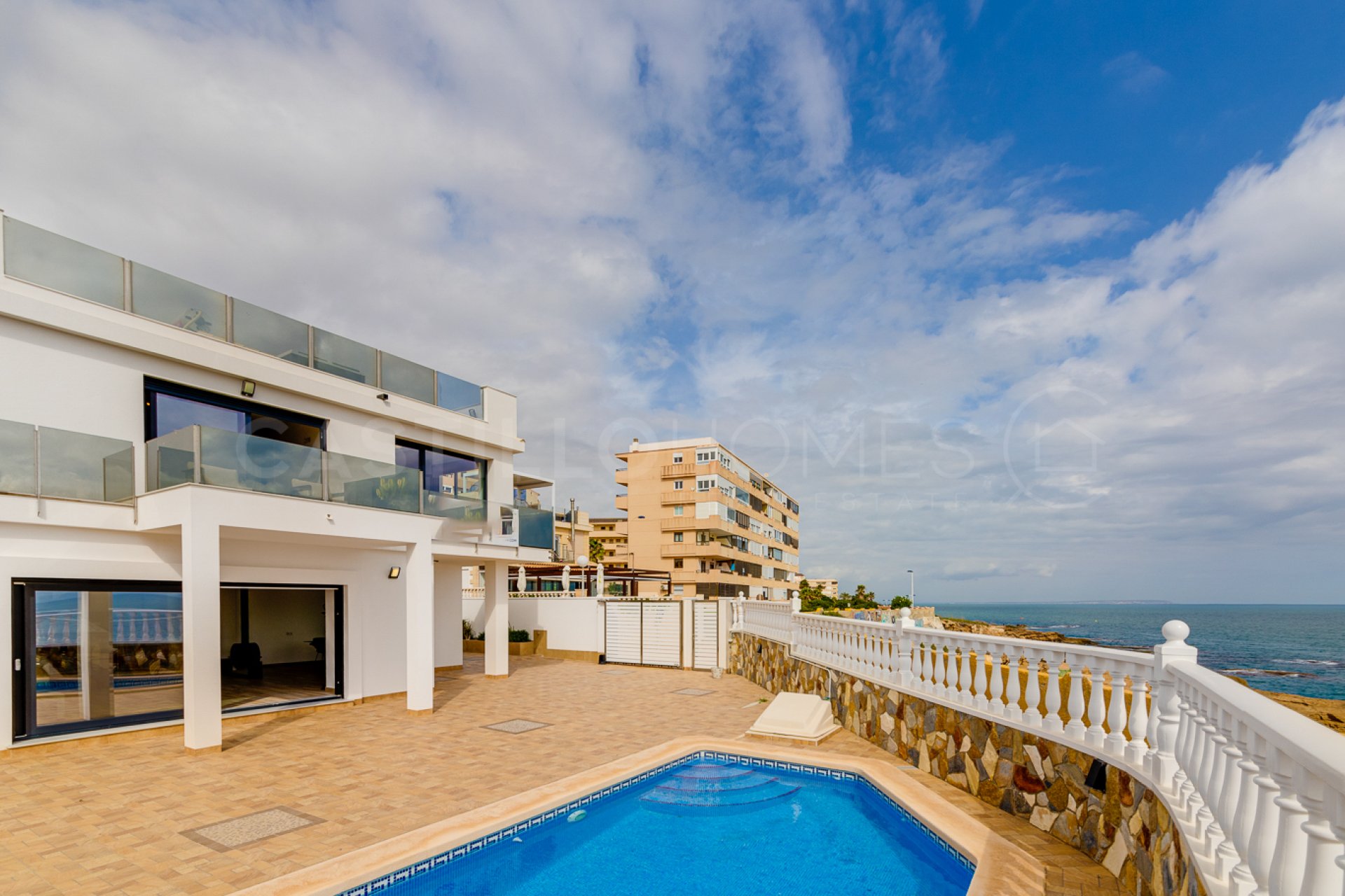 Resale - Villa - Torrevieja - Torre del moro