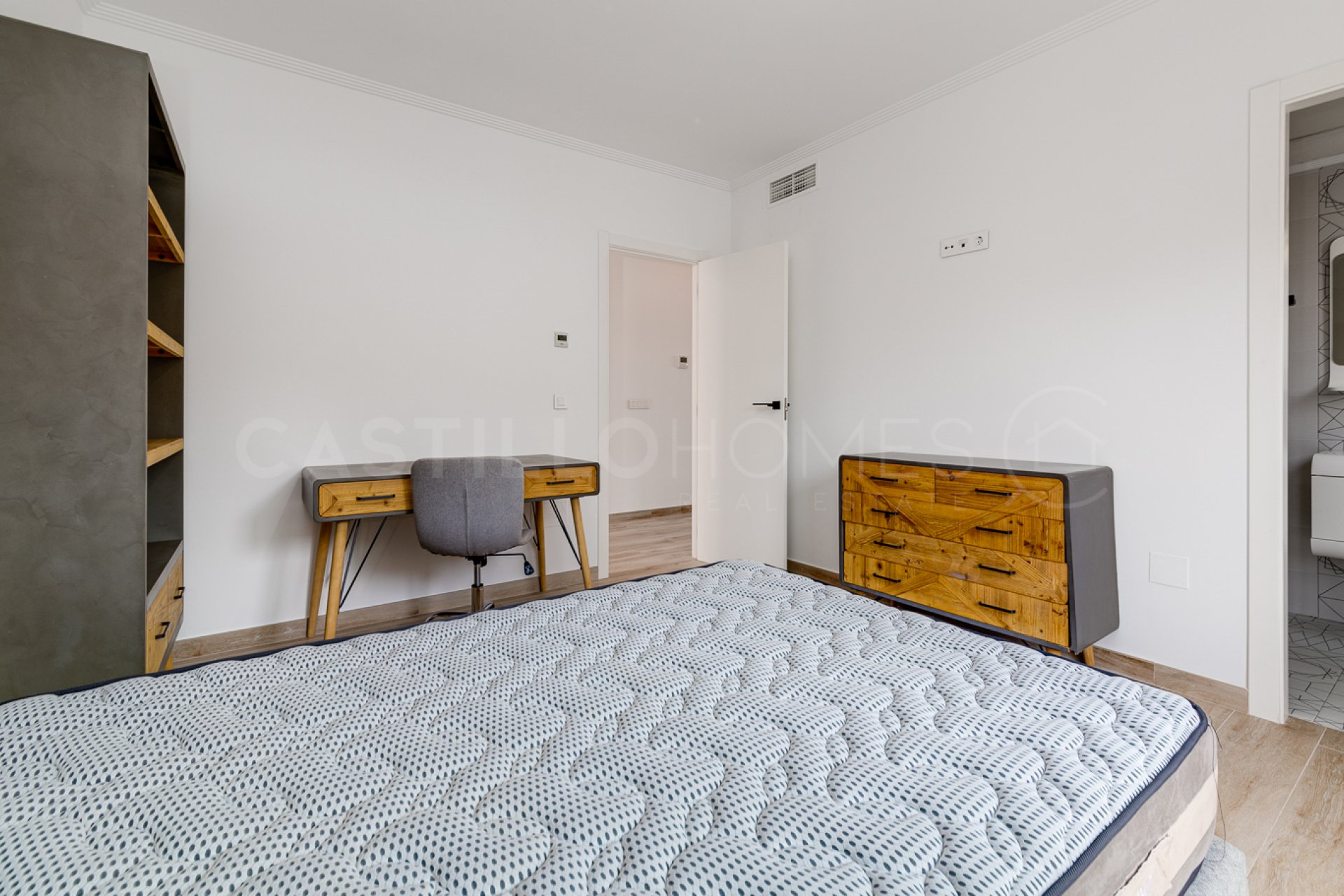 Resale - Villa - Torrevieja - Torre del moro