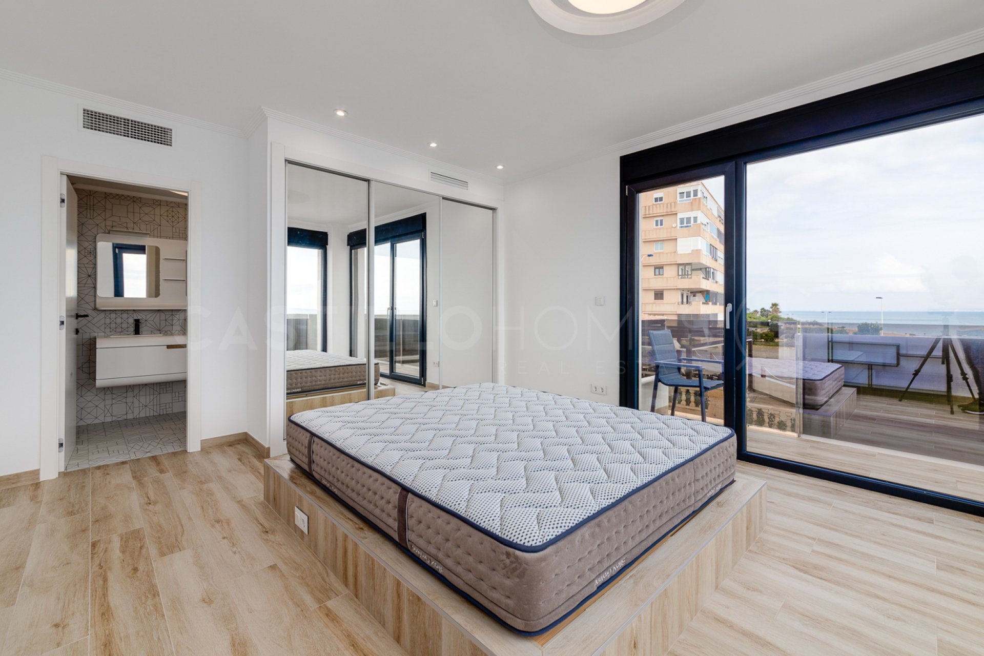 Resale - Villa - Torrevieja - Torre del moro