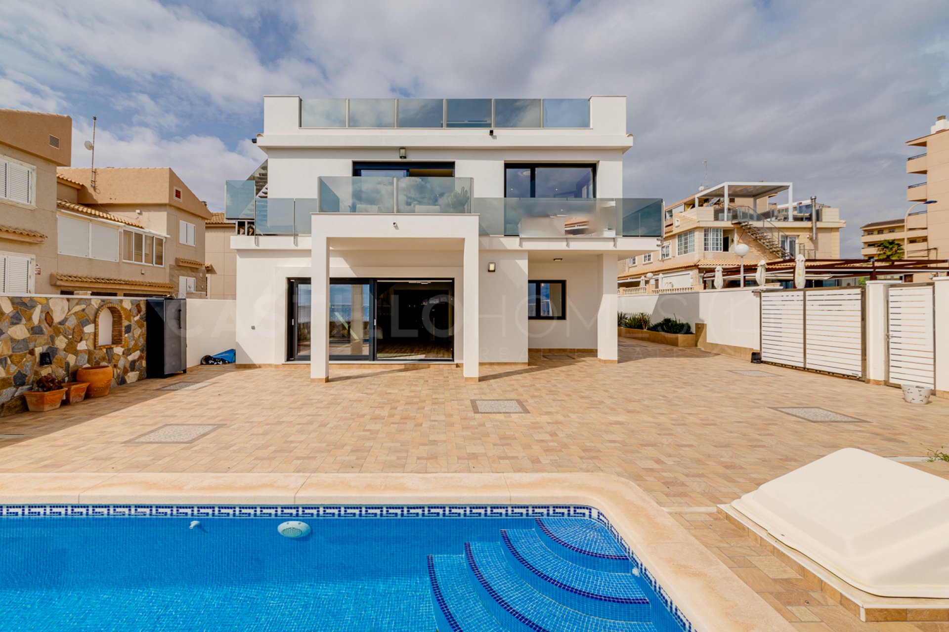 Resale - Villa - Torrevieja - Torre del moro