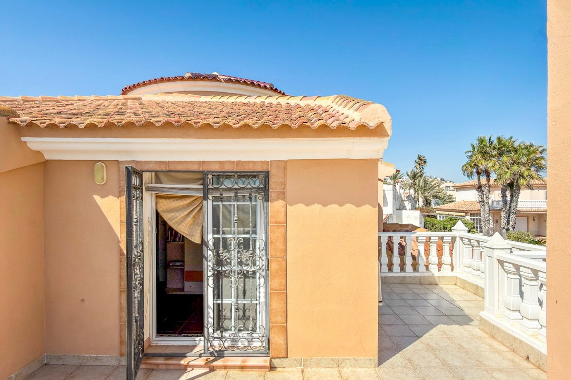 Resale - Villa - Torrevieja - Torrelamata - La Mata