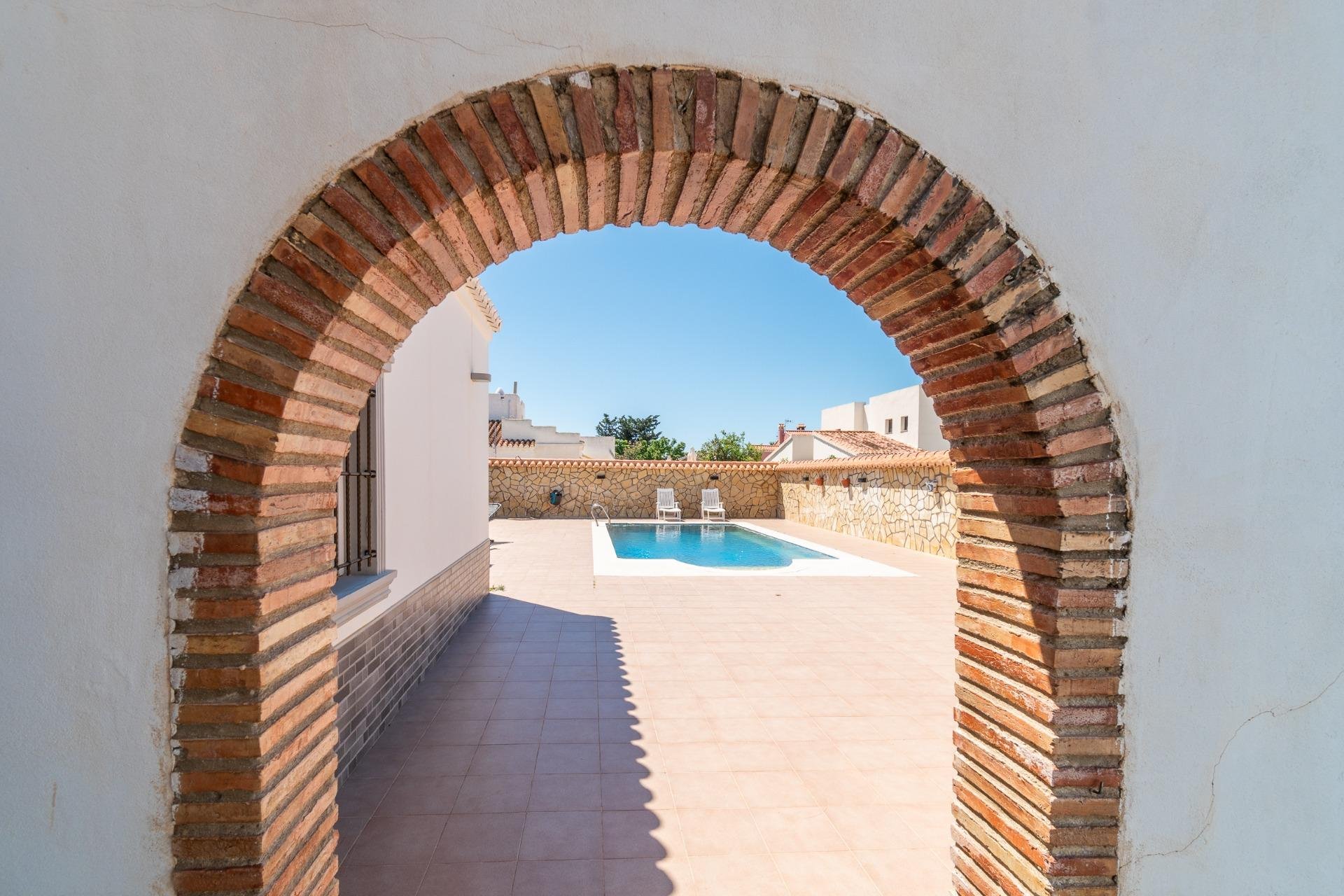 Resale - Villa - Torrevieja - Torreta florida