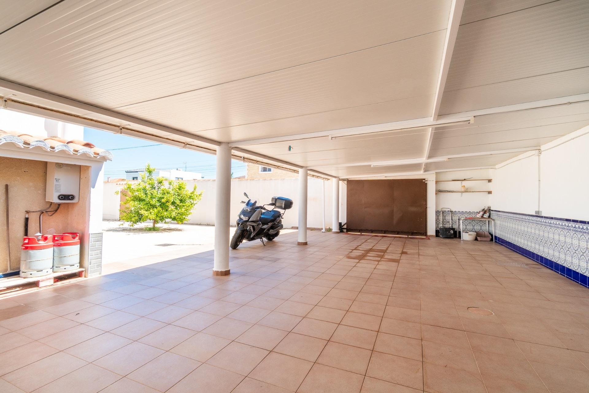 Resale - Villa - Torrevieja - Torreta florida